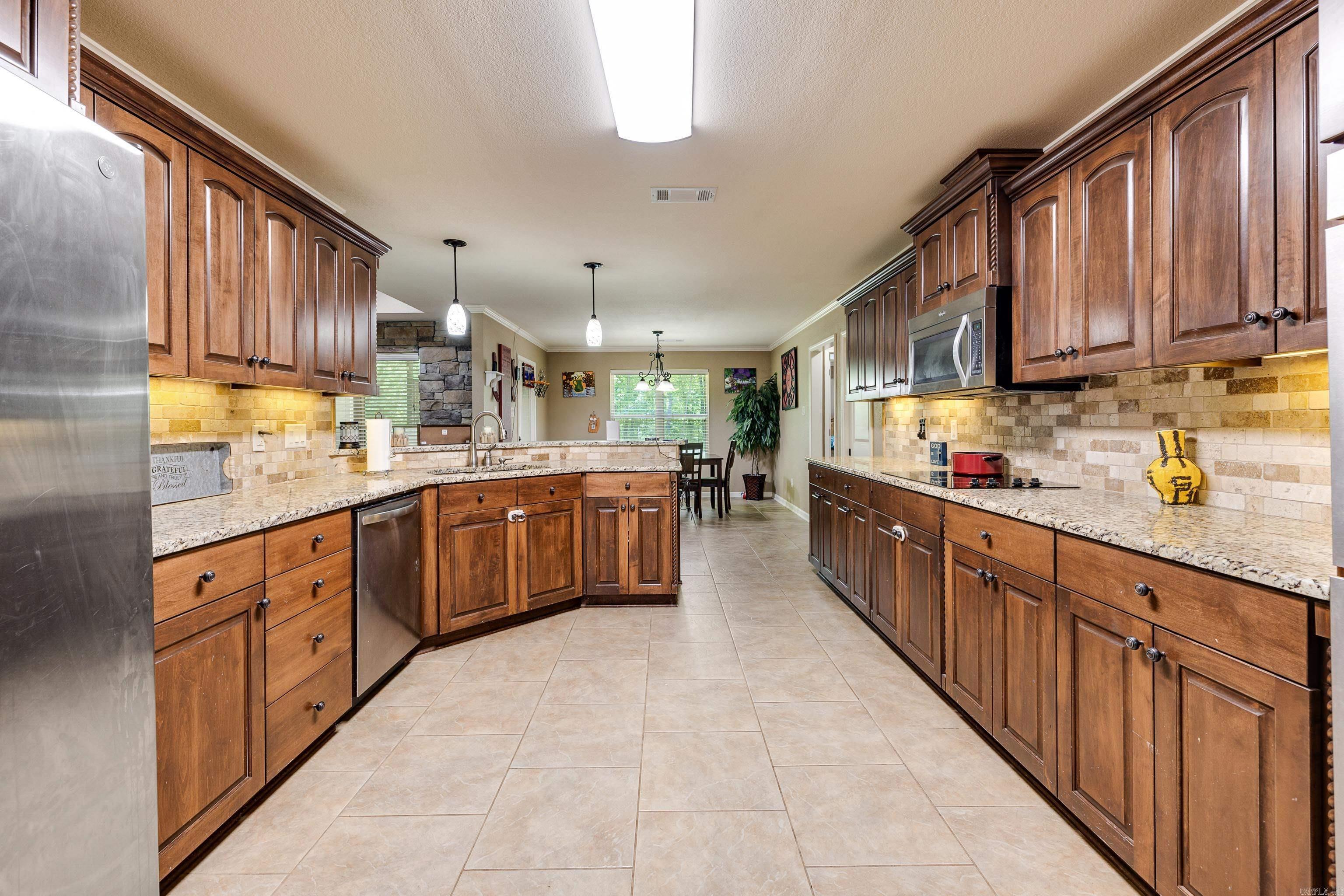 402 Demuth  Benton, AR