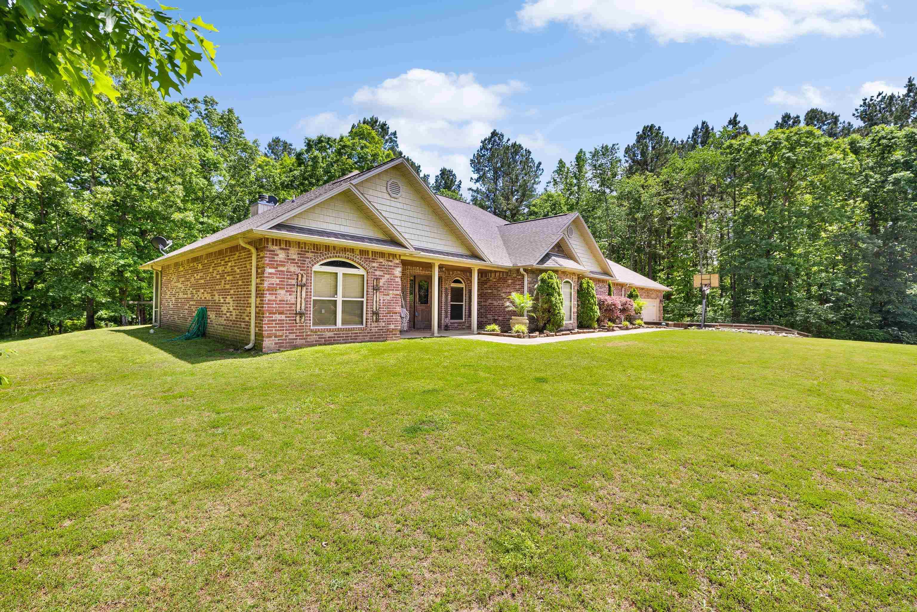 402 Demuth  Benton, AR