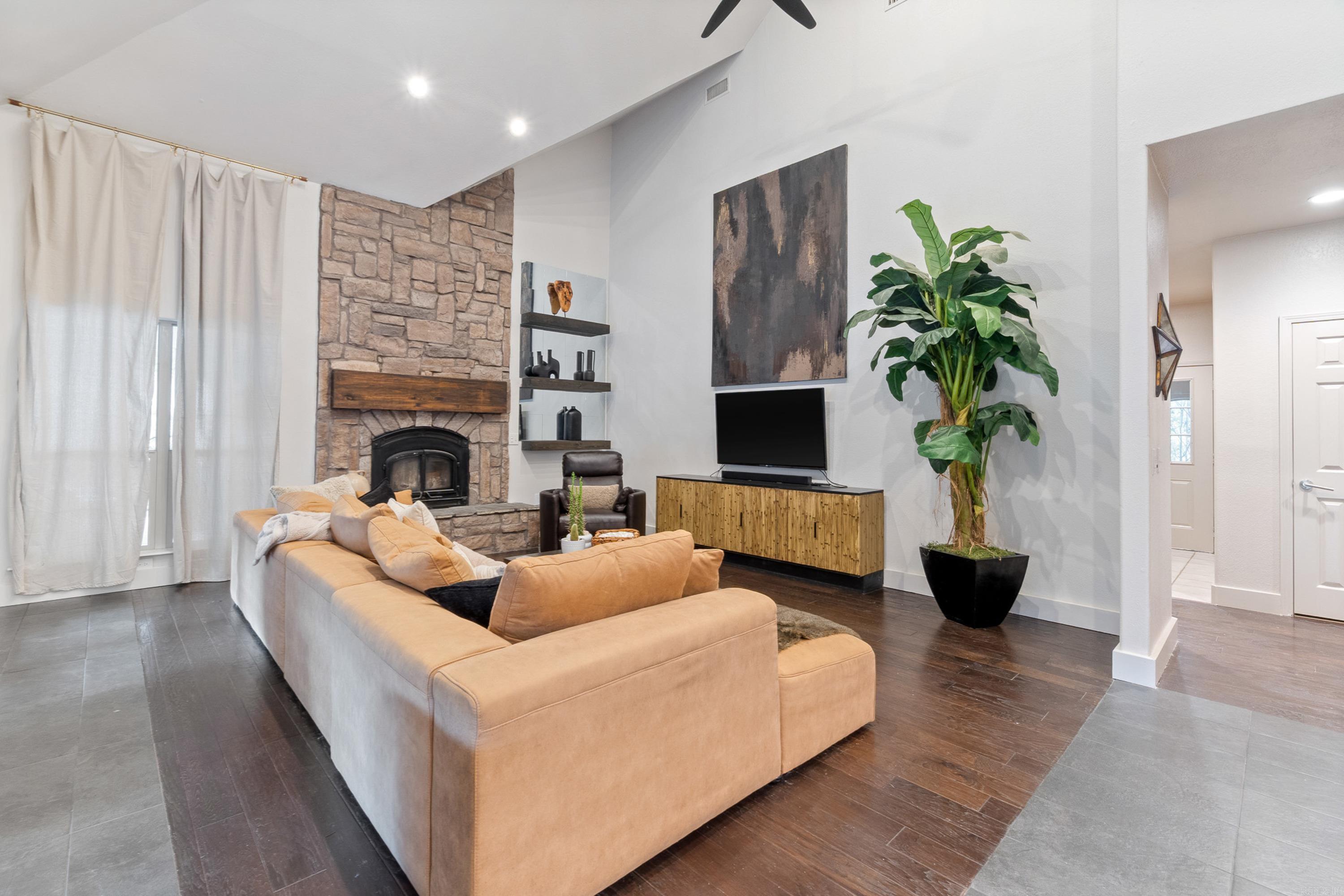 2711 Johnson Lane  Benton, AR