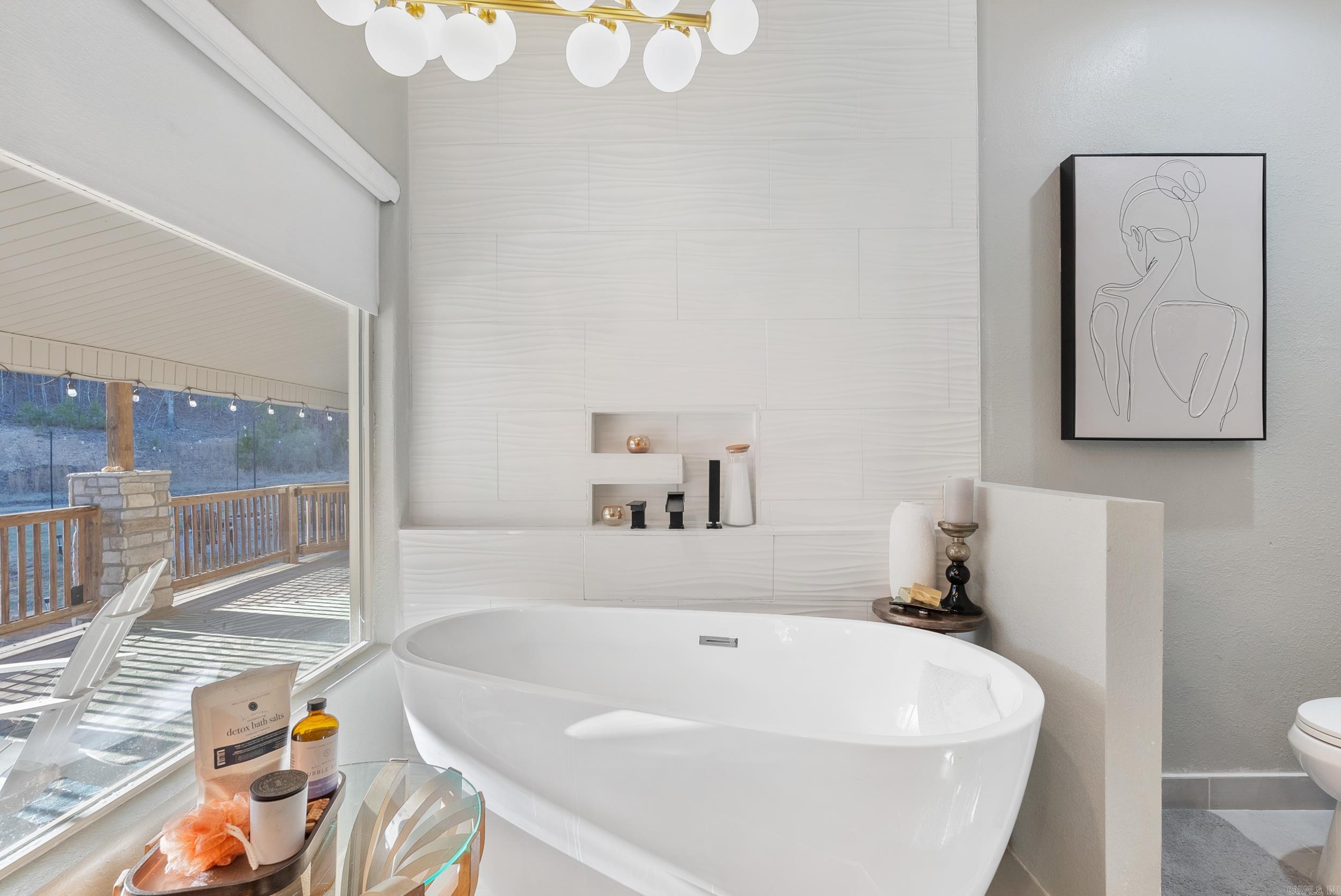 2711 Johnson Lane  Benton, AR