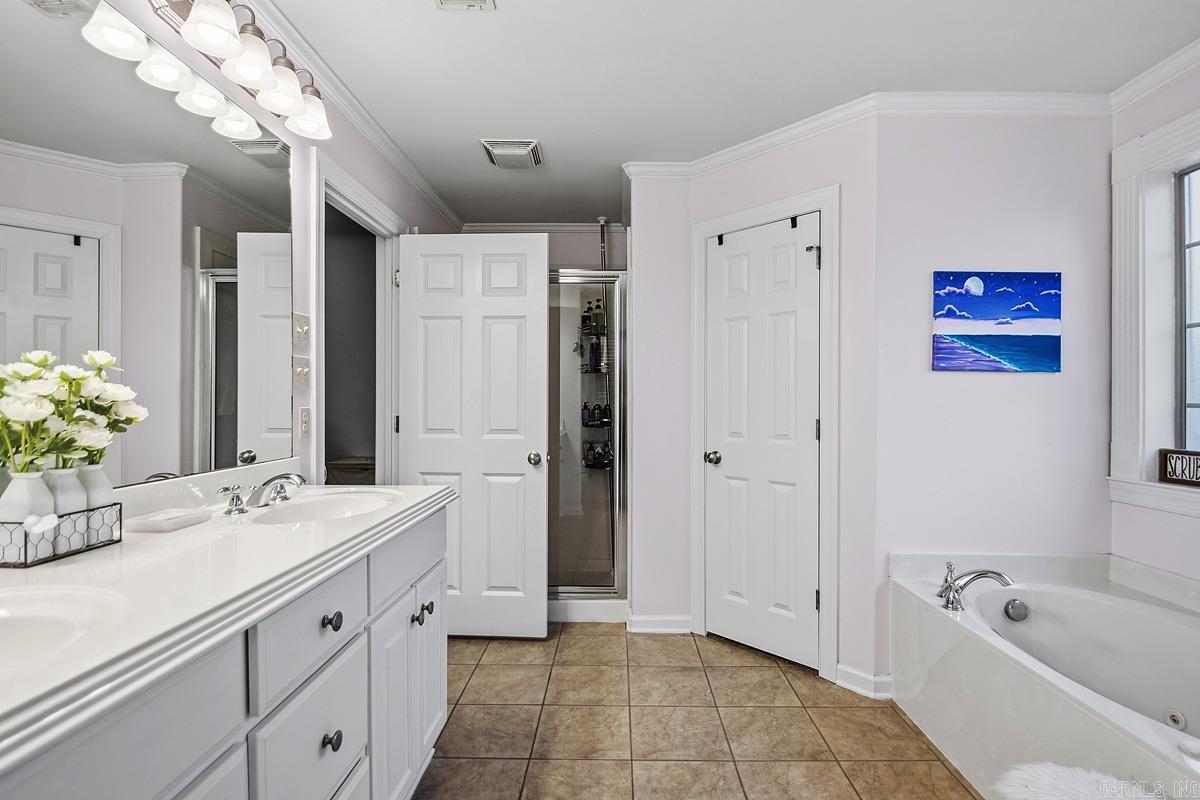 111 Woodridge  Little Rock, AR