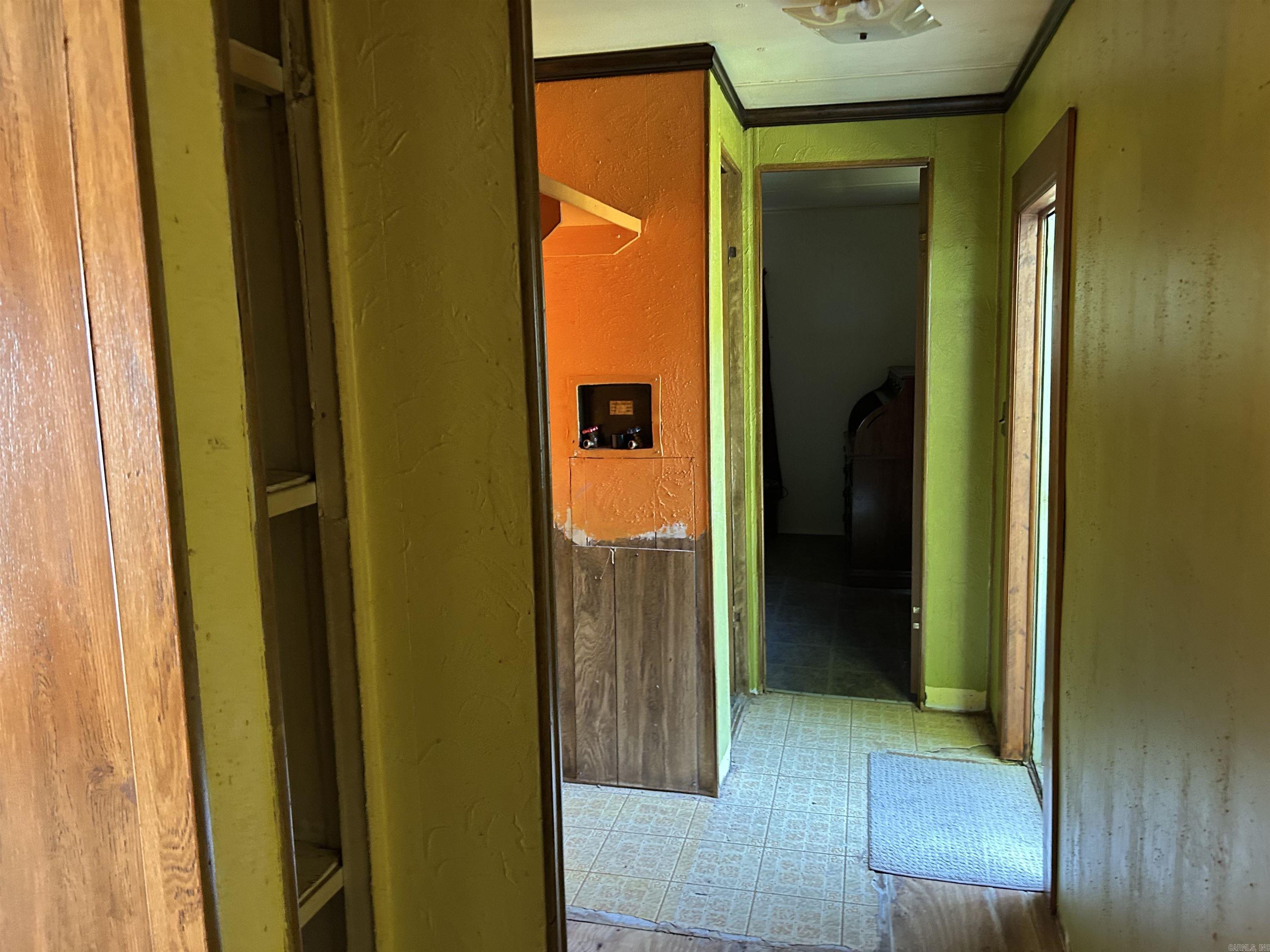 175 Achy Breaky  Greers Ferry, AR