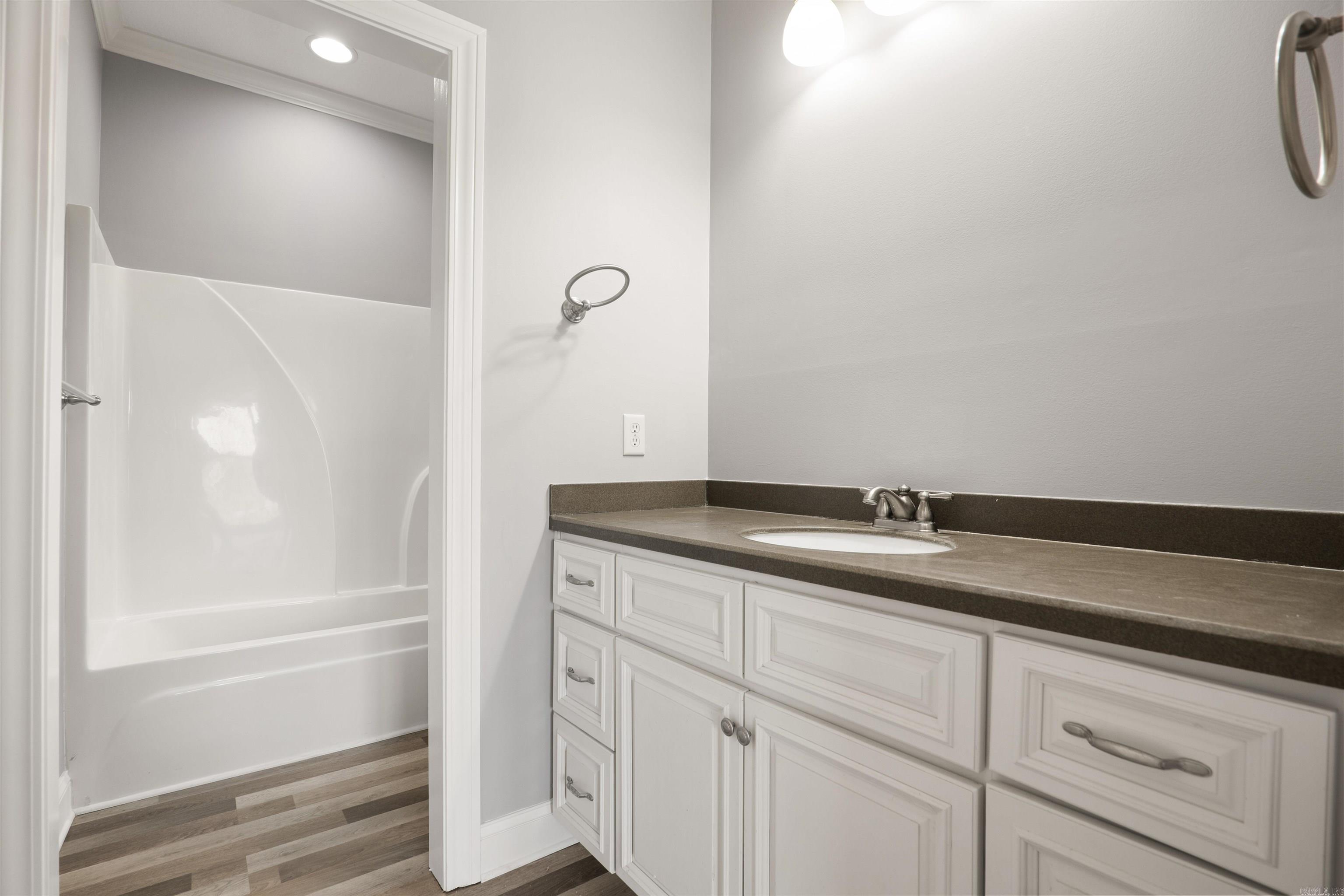 5457 Viney Creek Cove Jonesboro, AR 72404