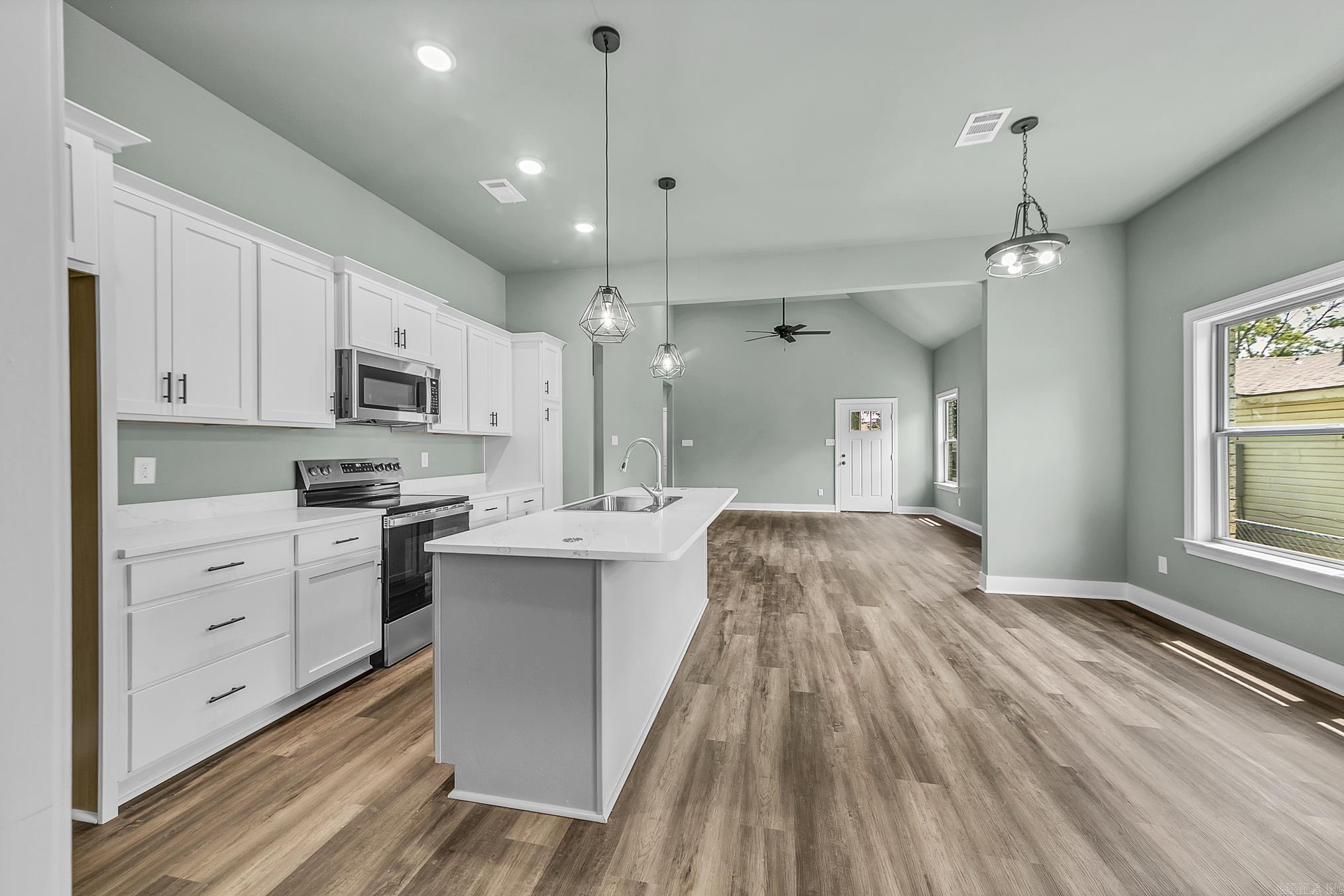 406 N 3rd  Cabot, AR