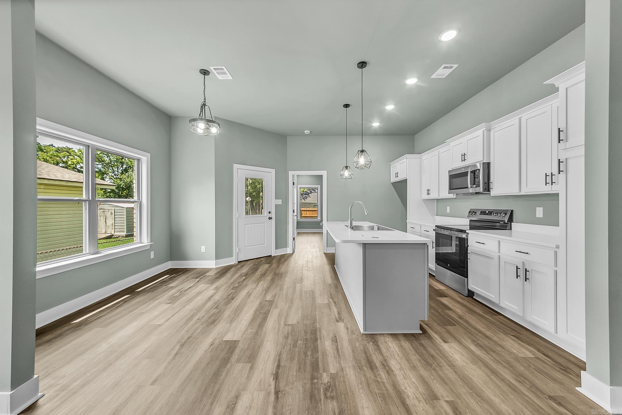 406 N 3rd  Cabot, AR