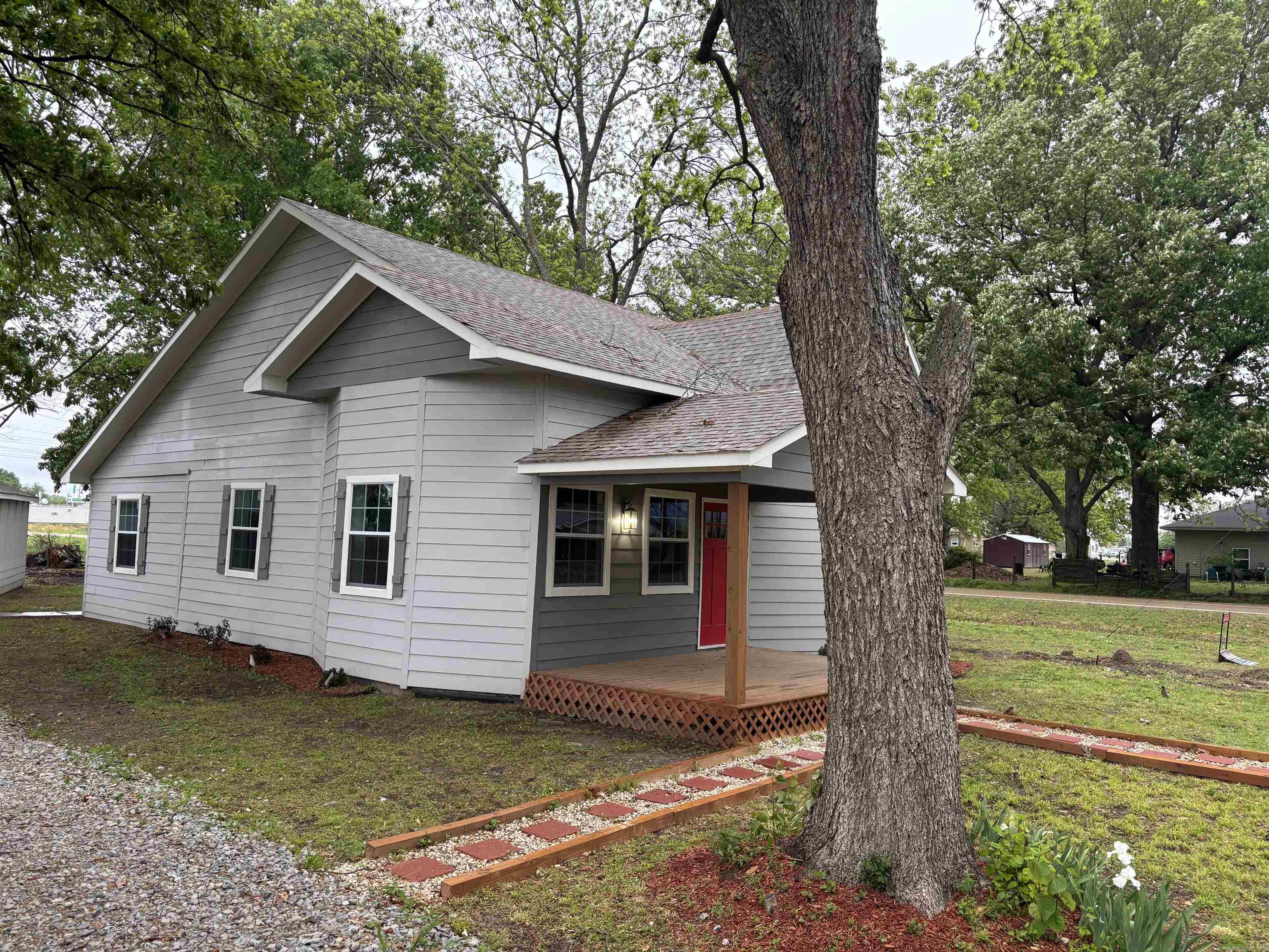100 Coldren Street Parkin, AR 72373