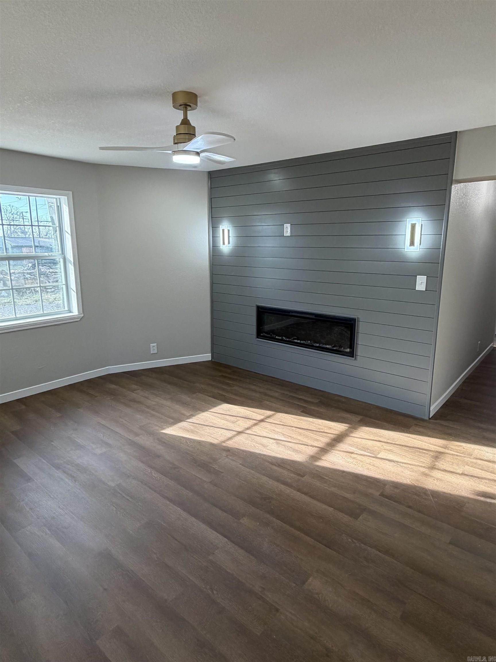 100 Coldren Street Parkin, AR 72373