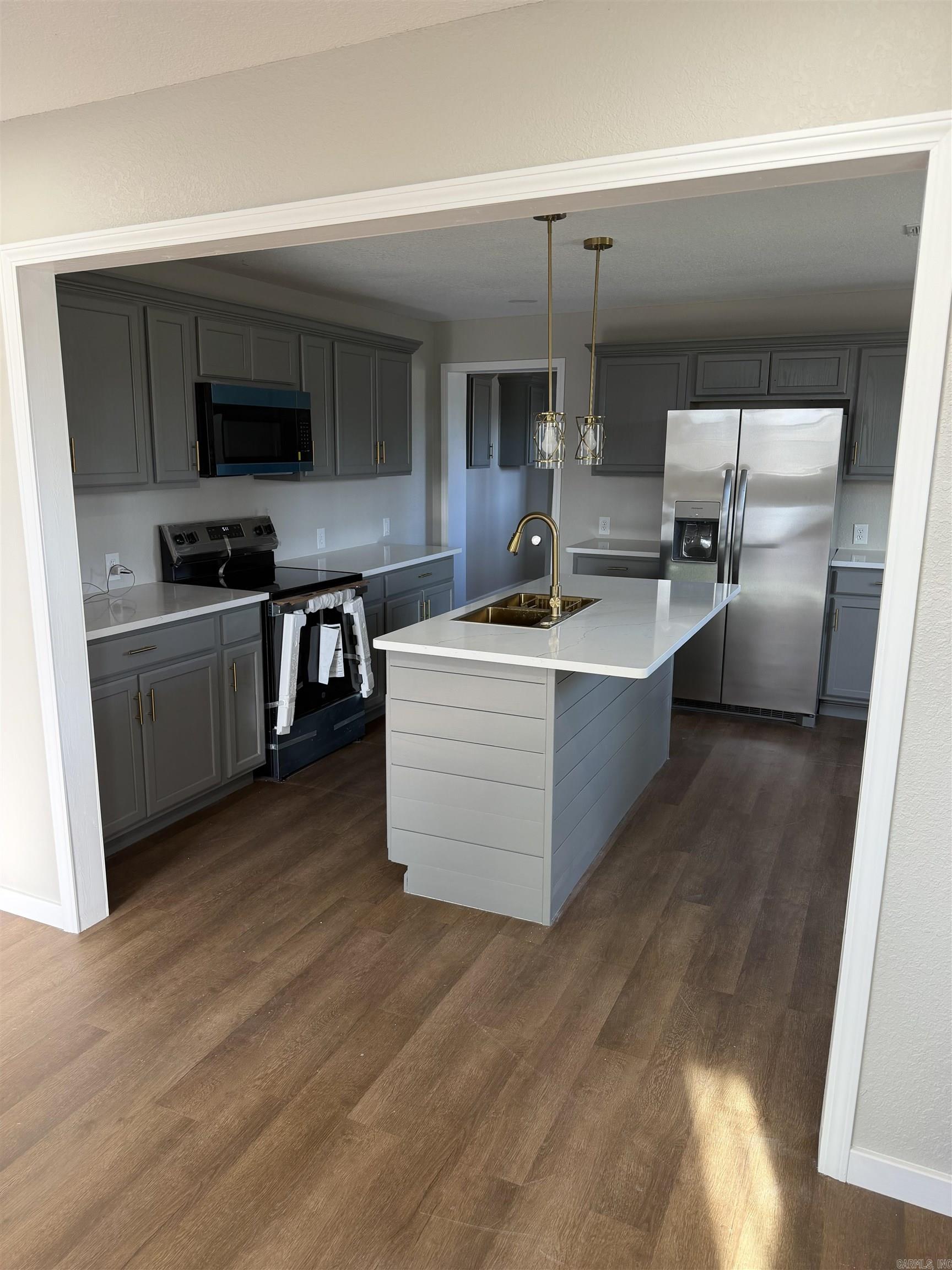 100 Coldren Street Parkin, AR 72373