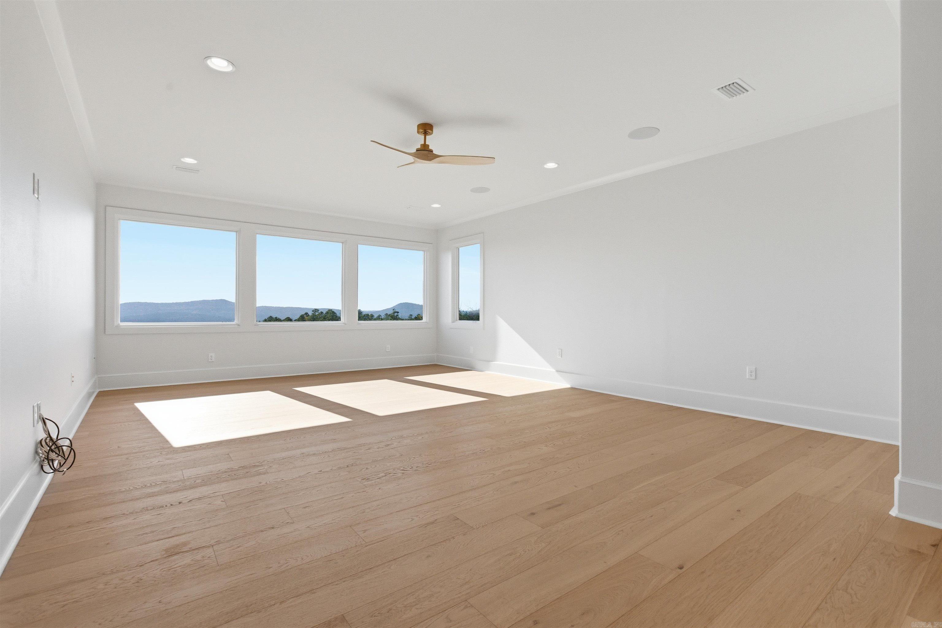 21423 Waterview  Roland, AR