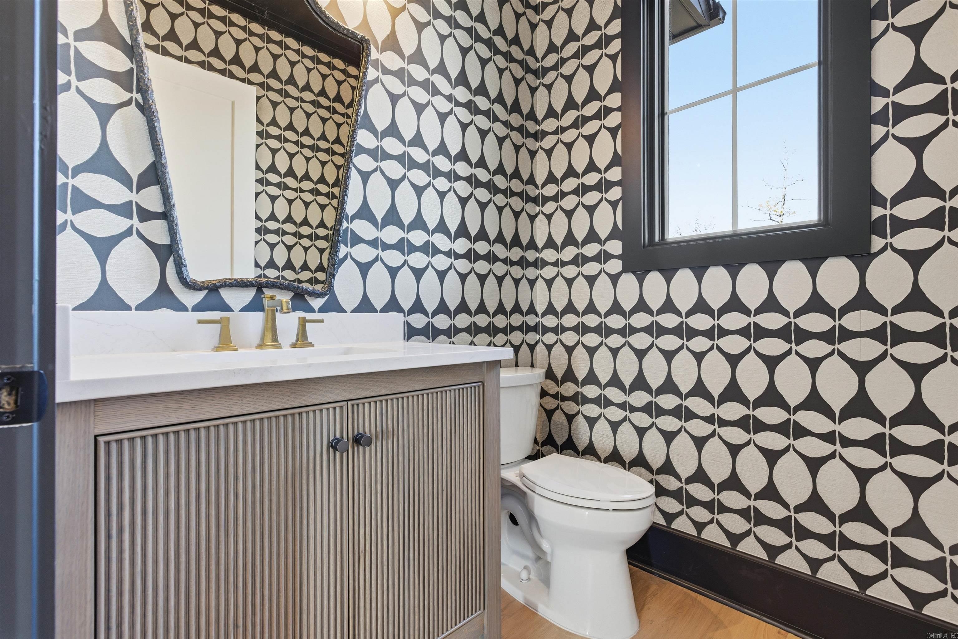 21423 Waterview  Roland, AR