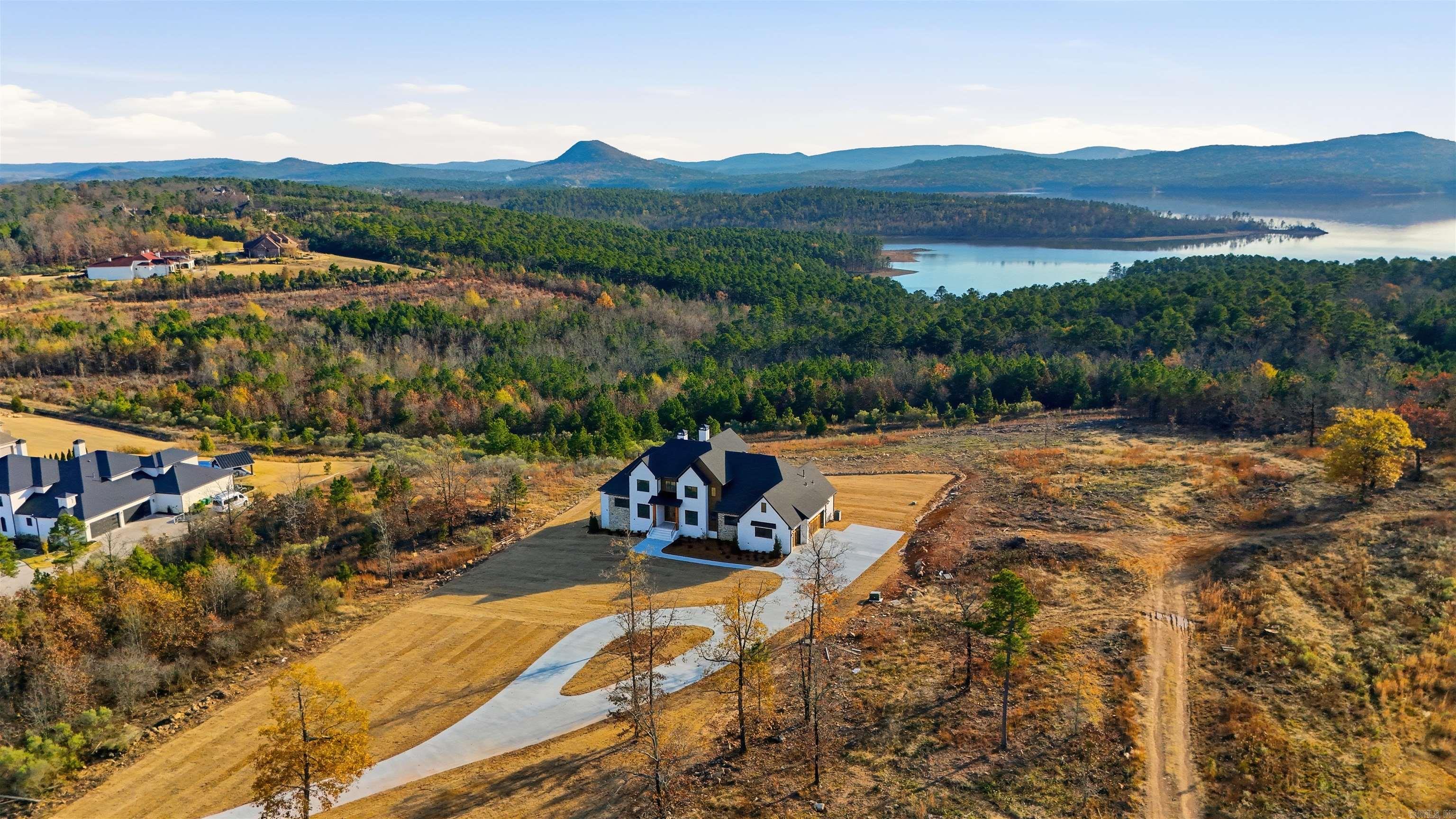 21423 Waterview  Roland, AR