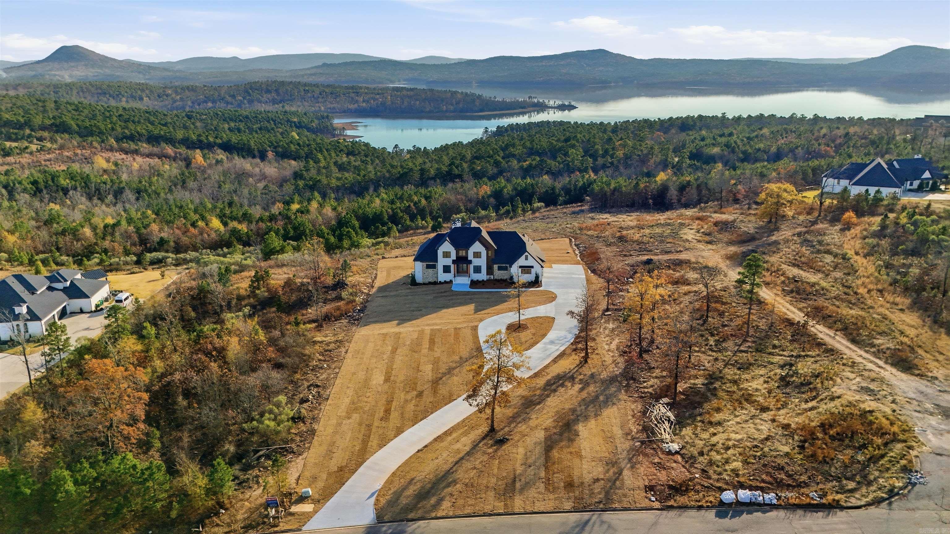 21423 Waterview  Roland, AR