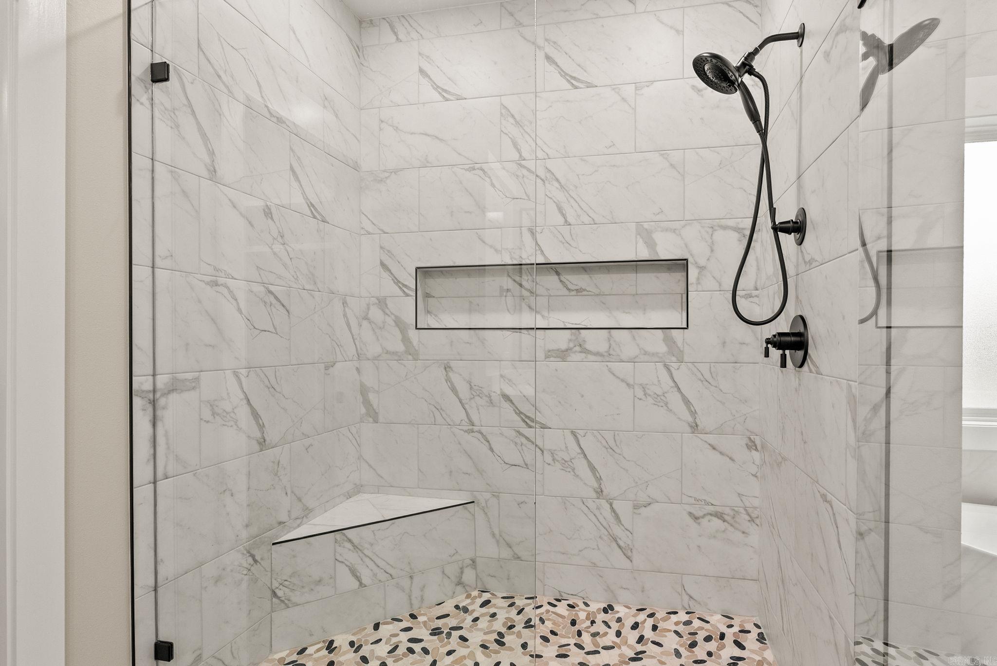 76 Republican Loop  Greenbrier, AR