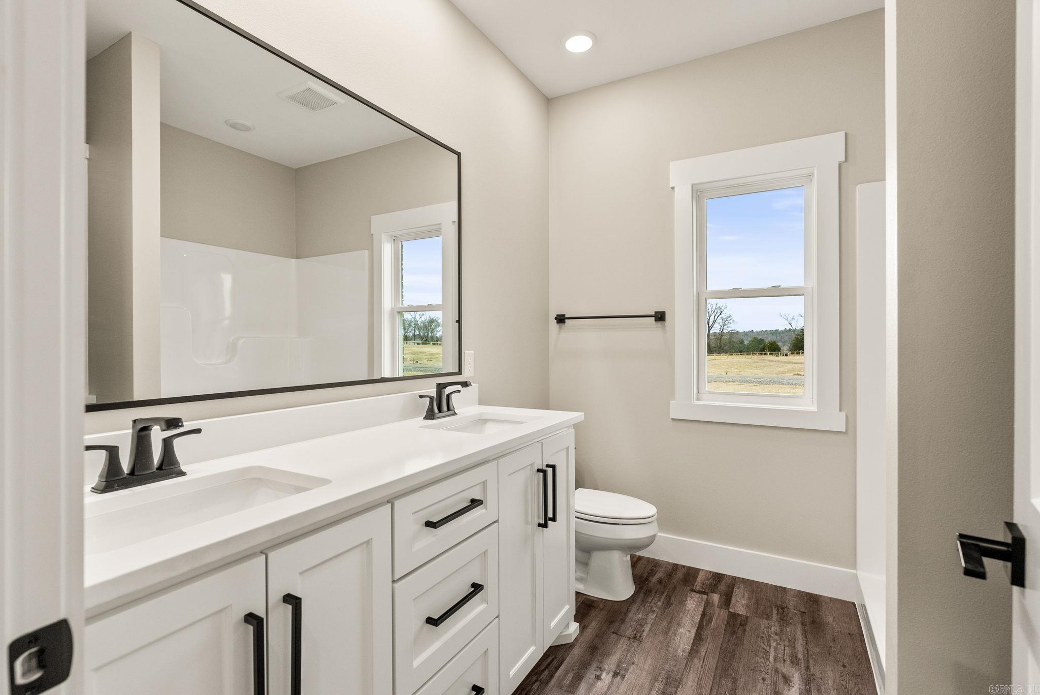 76 Republican Loop  Greenbrier, AR