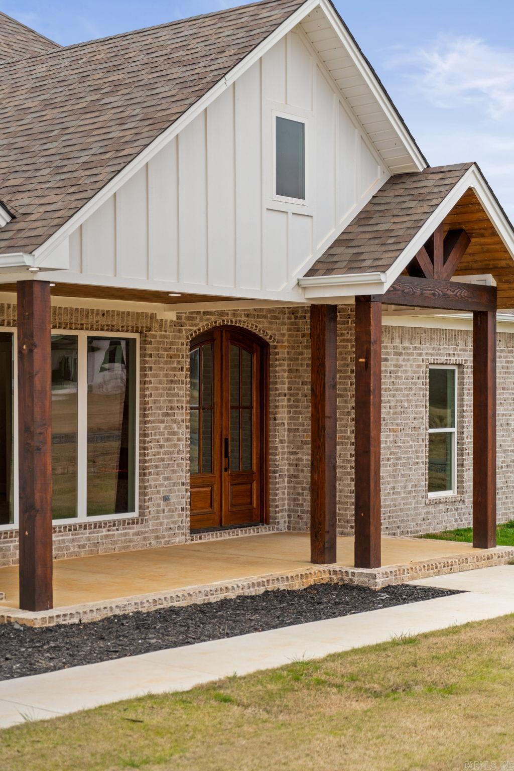 76 Republican Loop  Greenbrier, AR