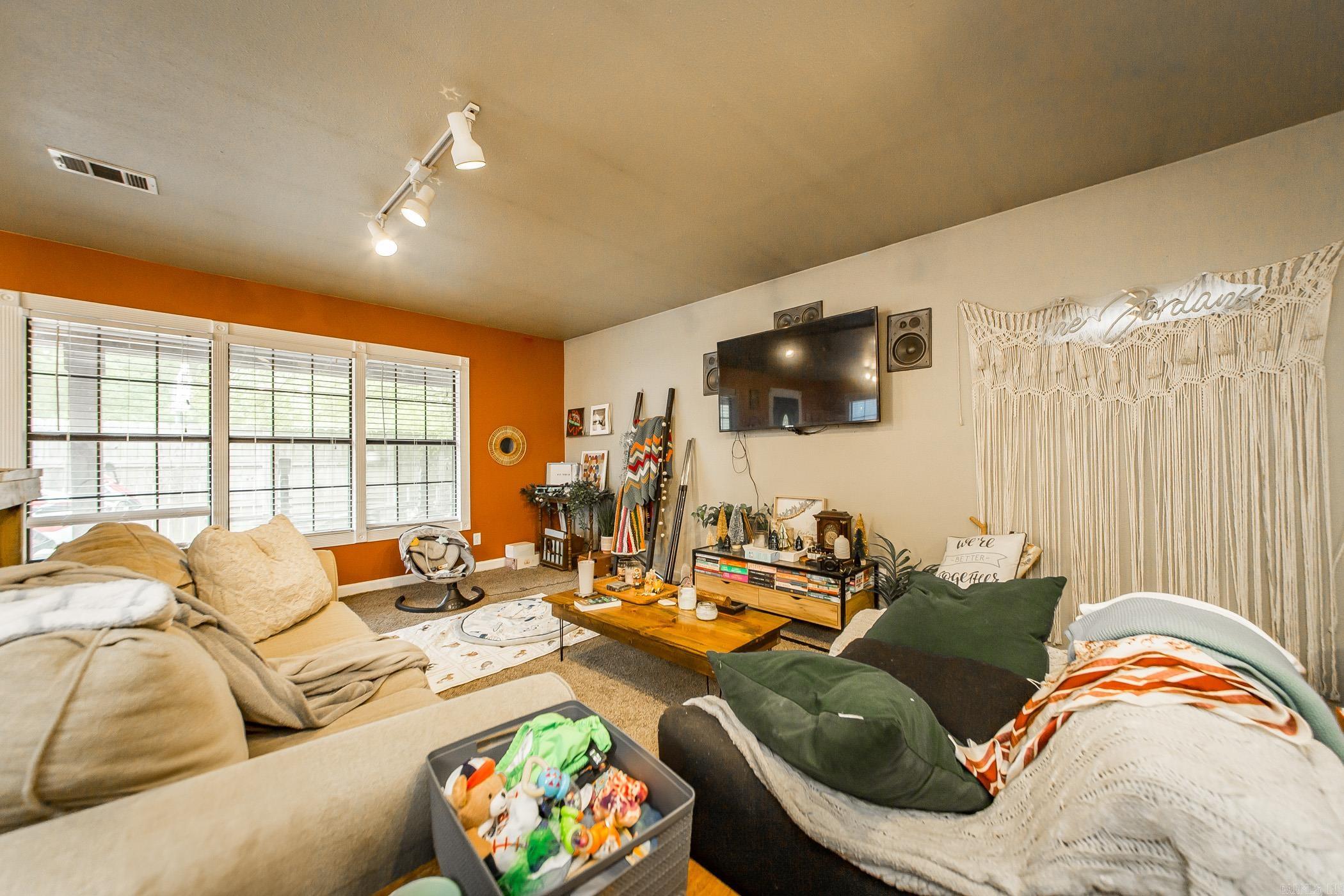 11300 Arch  Little Rock, AR