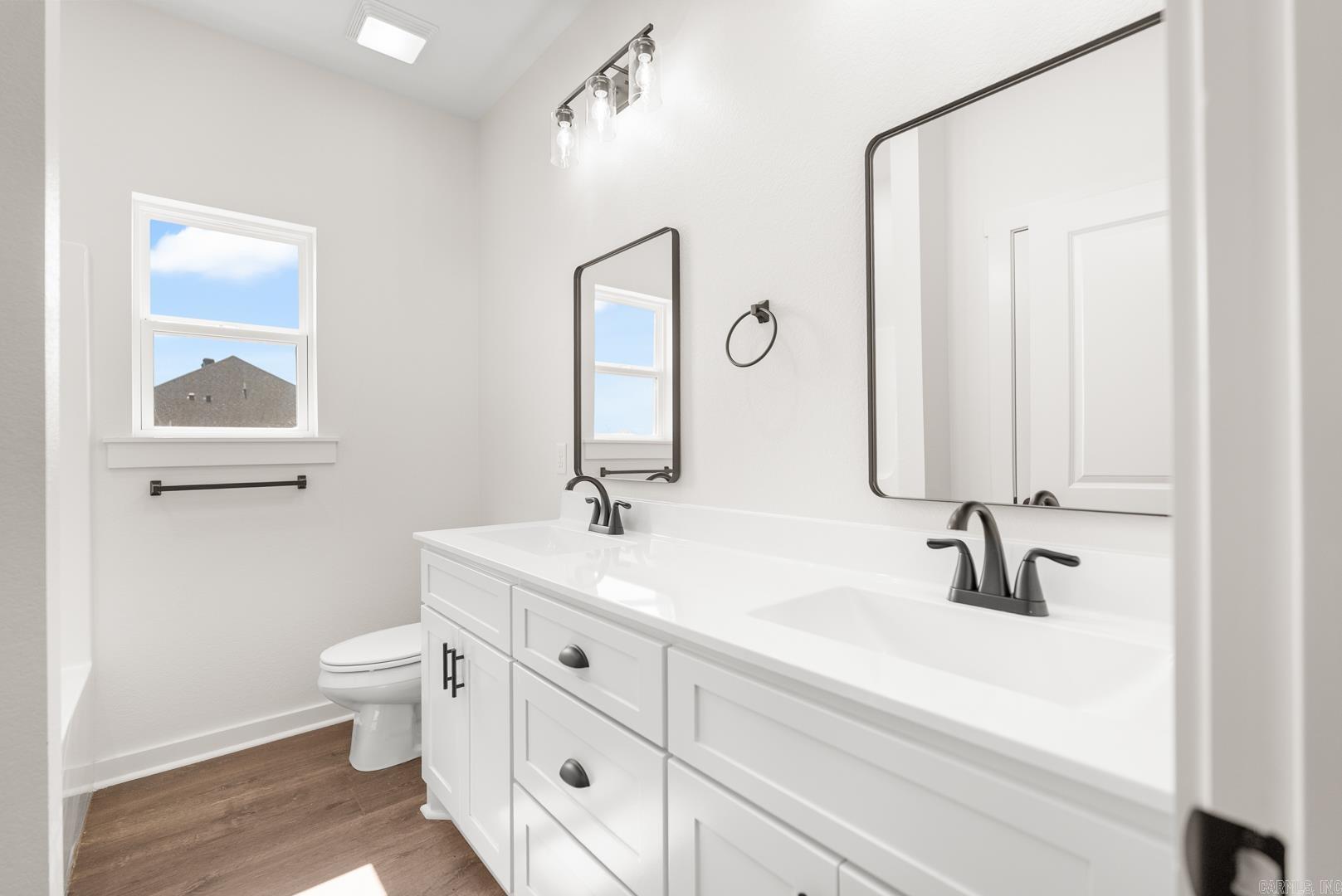 26 High Point  Greenbrier, AR