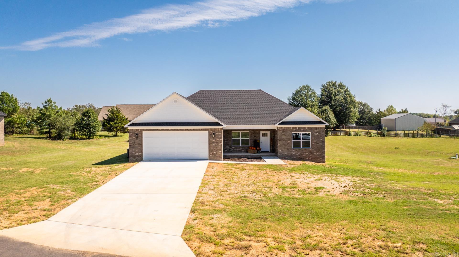 26 High Point  Greenbrier, AR