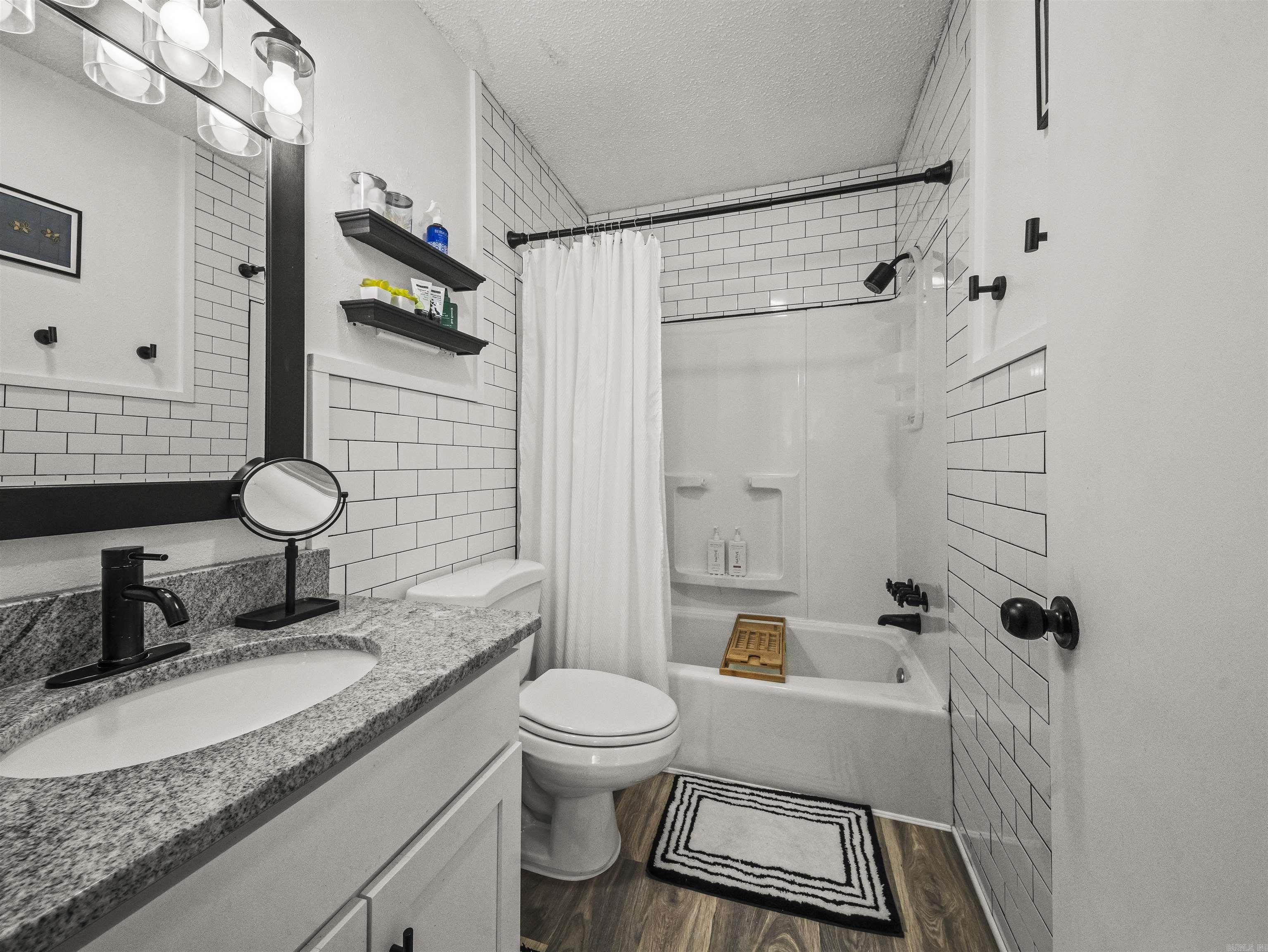 200 Gaucho  Hot Springs Village, AR