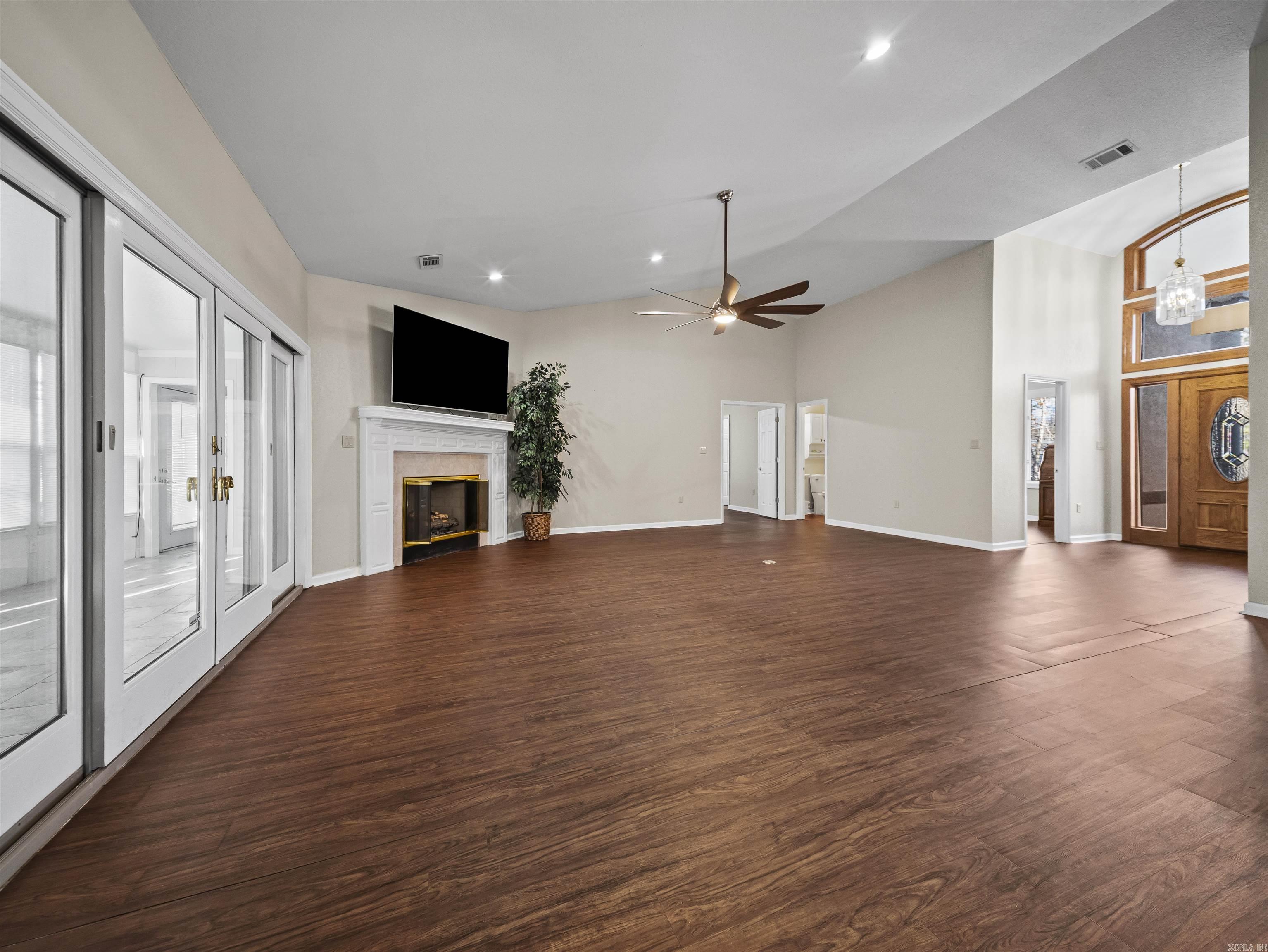 7 Resplandor  Hot Springs Village, AR