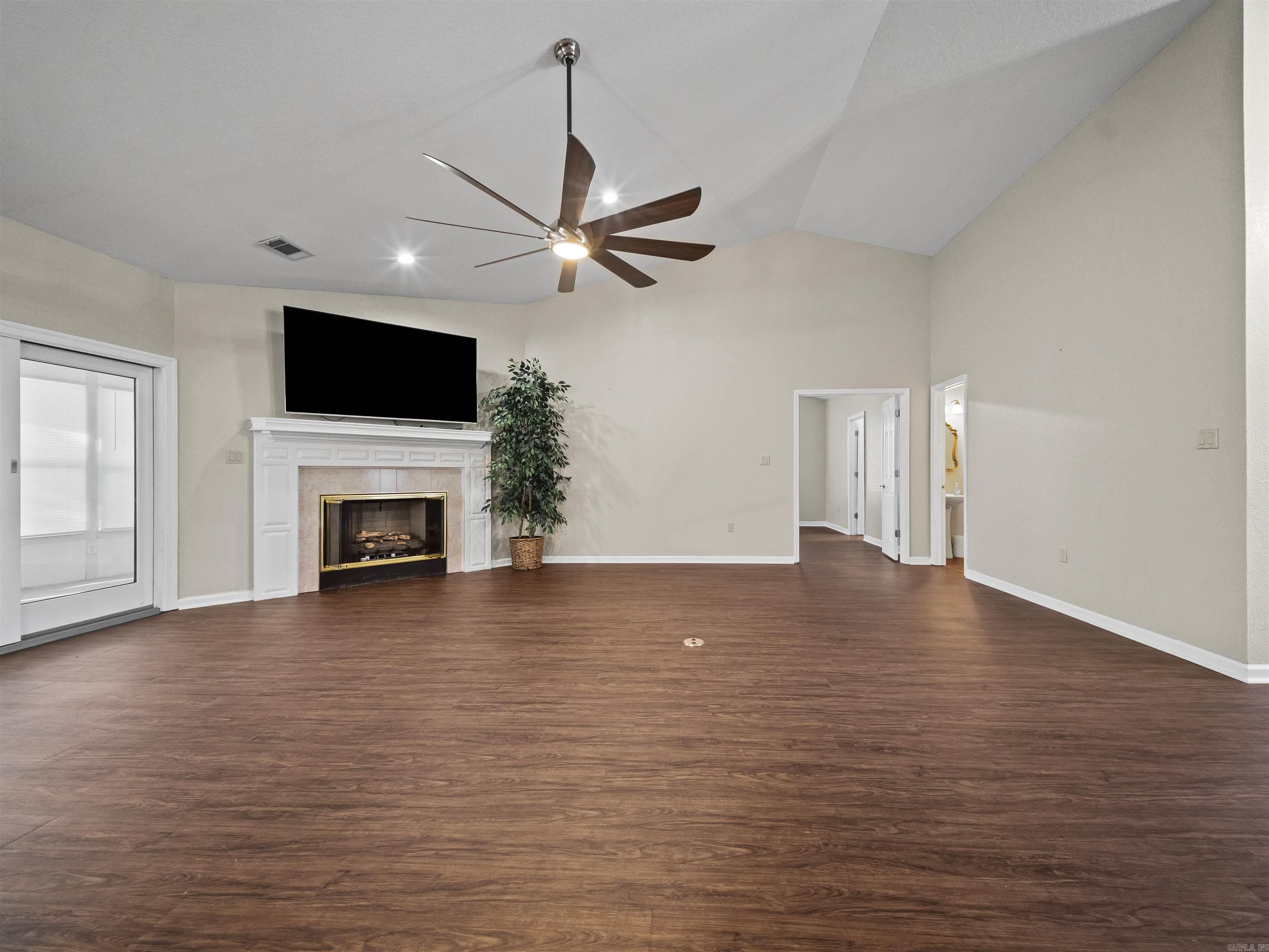 7 Resplandor  Hot Springs Village, AR