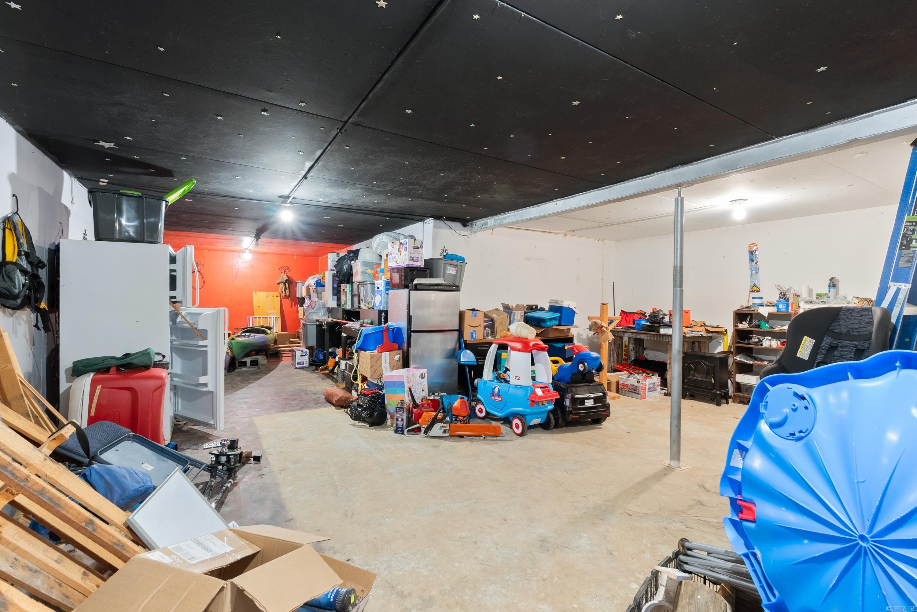 341 Douglas  Clinton, AR