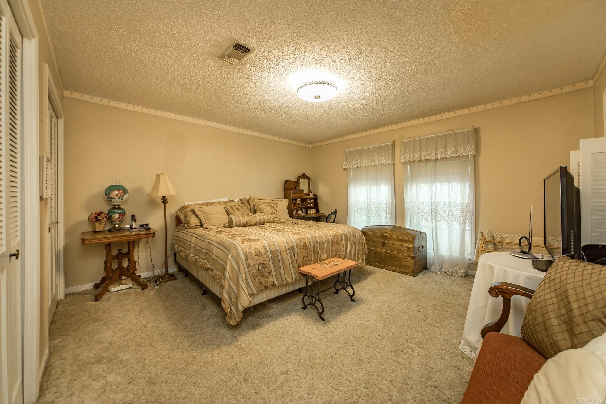 203 Cottonwood Drive England, AR 72046