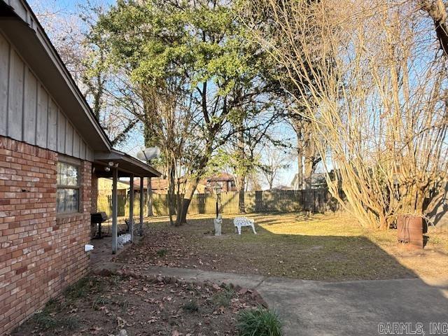 203 Cottonwood  England, AR