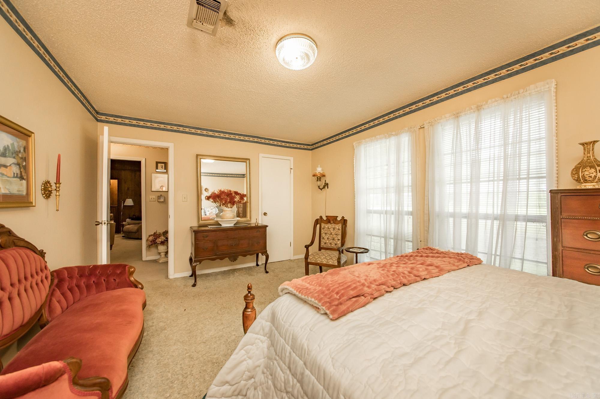 203 Cottonwood Drive England, AR 72046