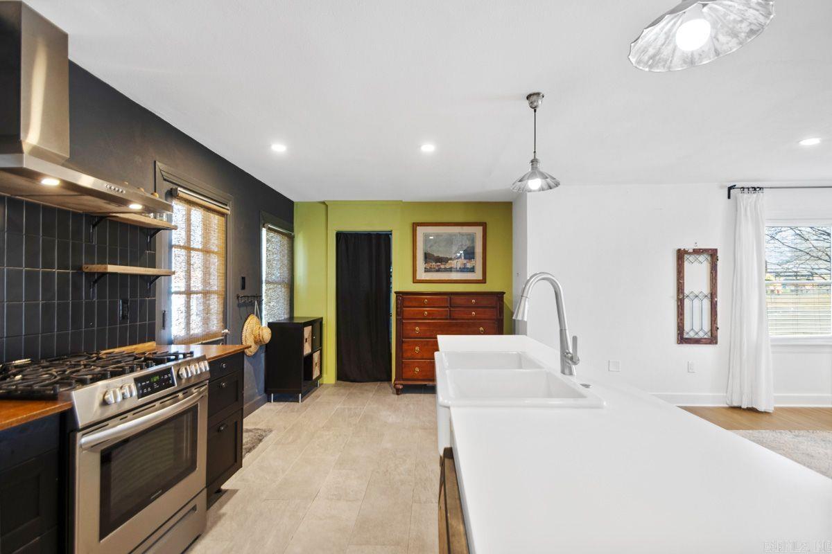 615 S Richards  Benton, AR