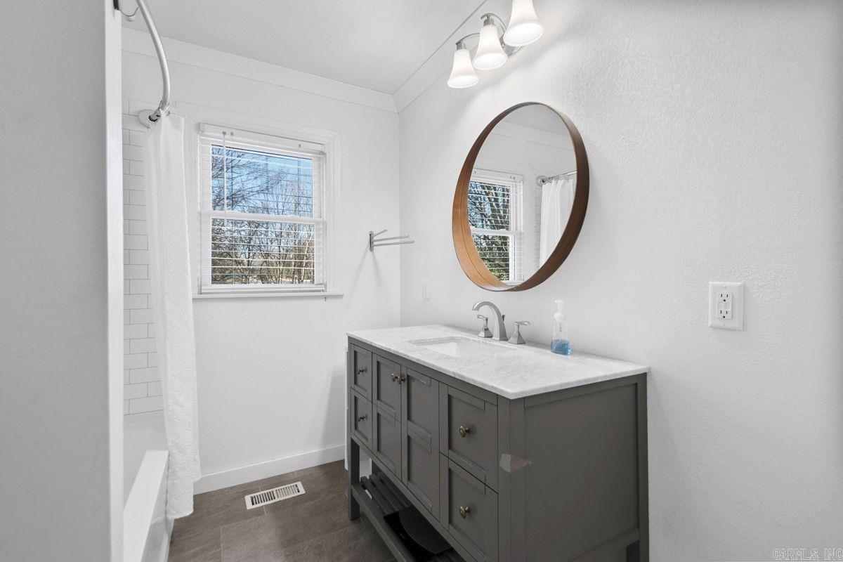 615 S Richards  Benton, AR