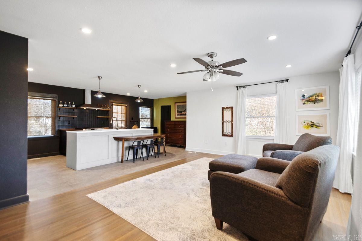 615 S Richards  Benton, AR