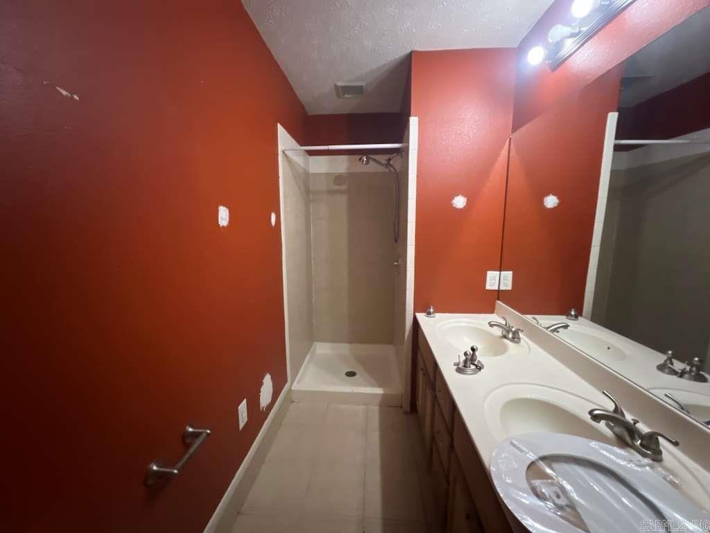 72 Trina Loop  Greenbrier, AR