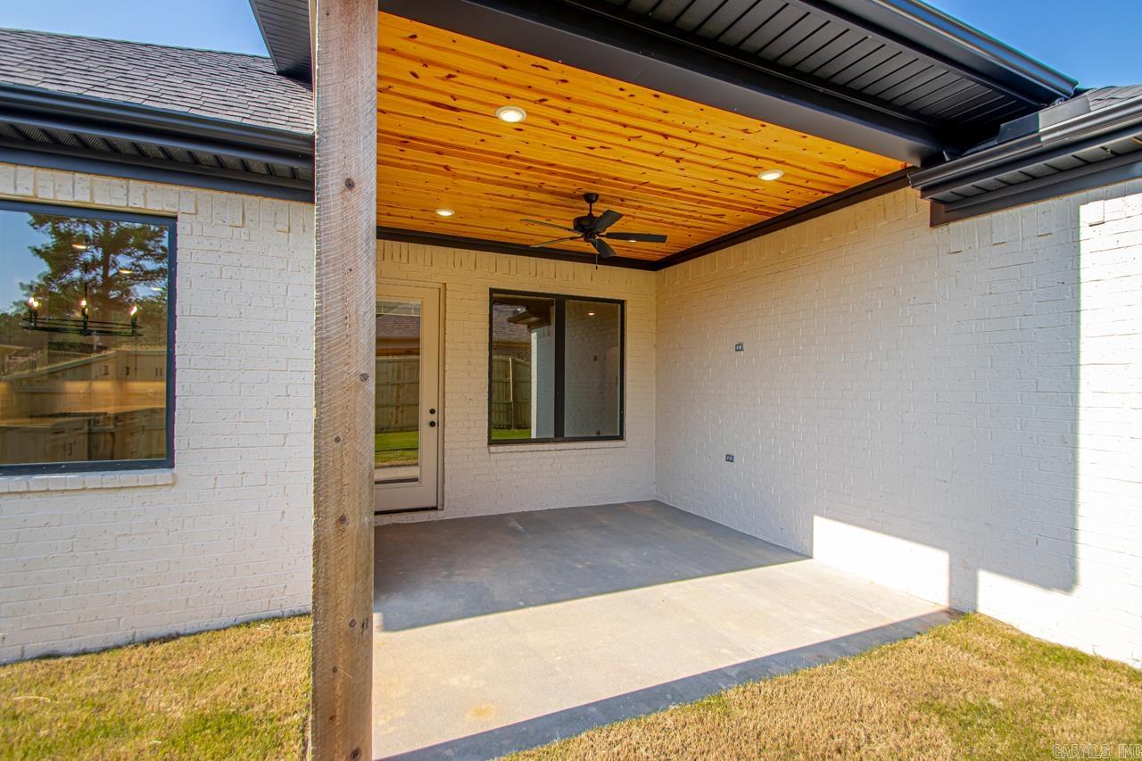 3892 SPENCER CROSSING  Benton, AR