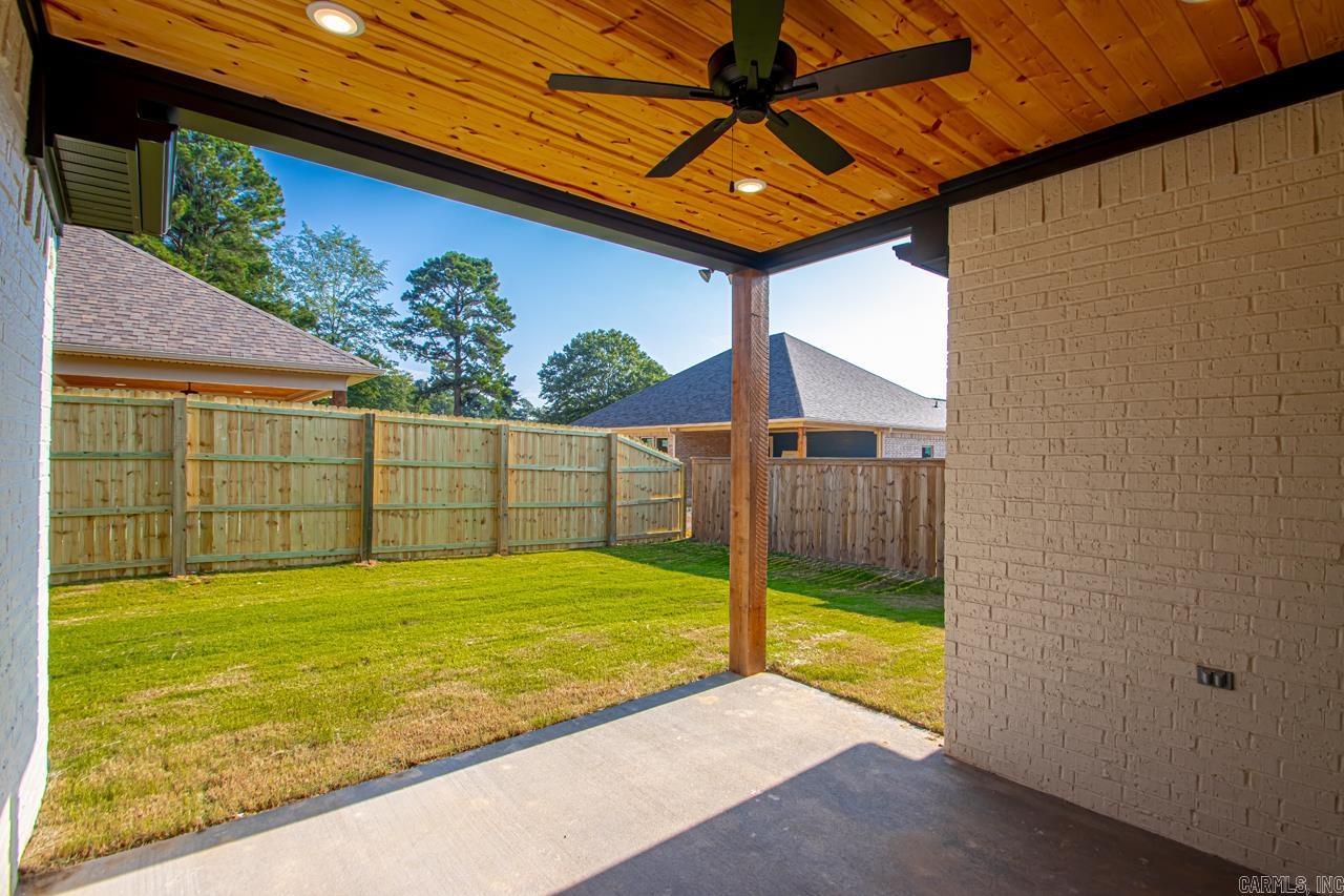 3892 SPENCER CROSSING  Benton, AR