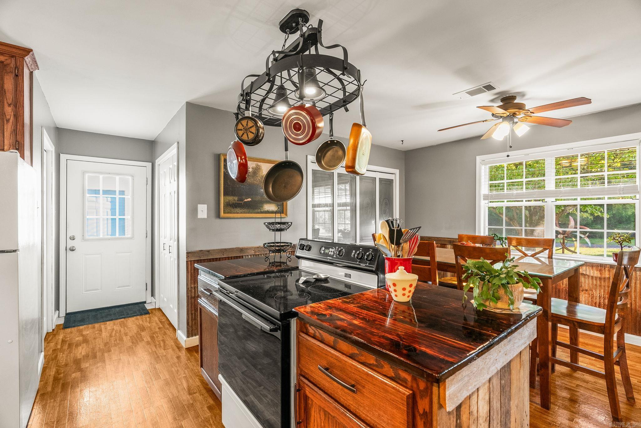 138 Union Road  Greenbrier, AR