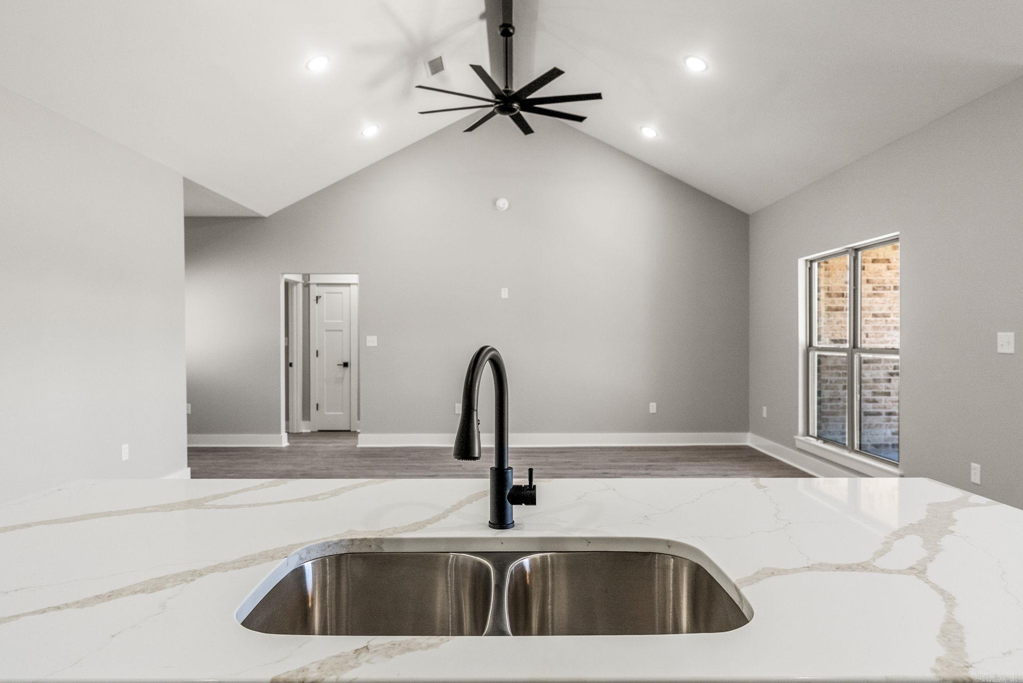 10 Taylor's Place Lane  Conway, AR