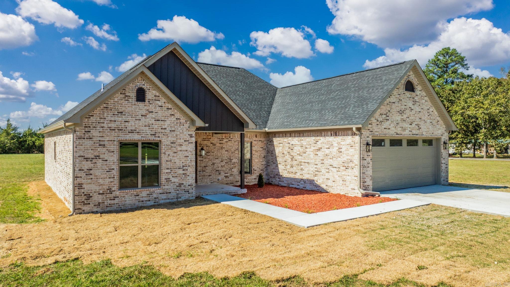 10 Taylor's Place Lane  Conway, AR