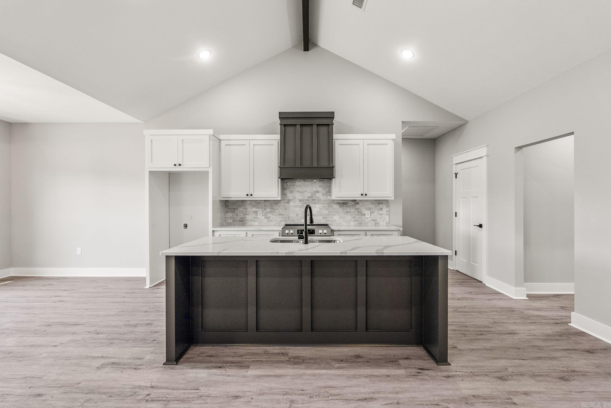 10 Taylor's Place Lane  Conway, AR