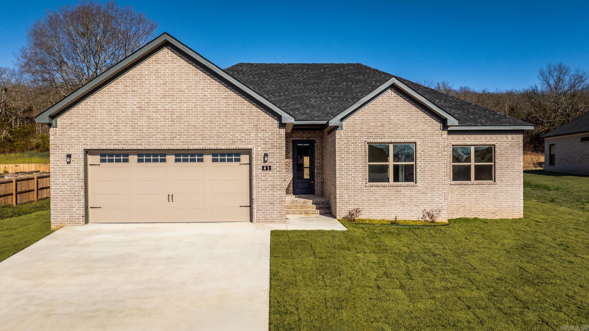 41 Ridge View Street Vilonia, AR 72173