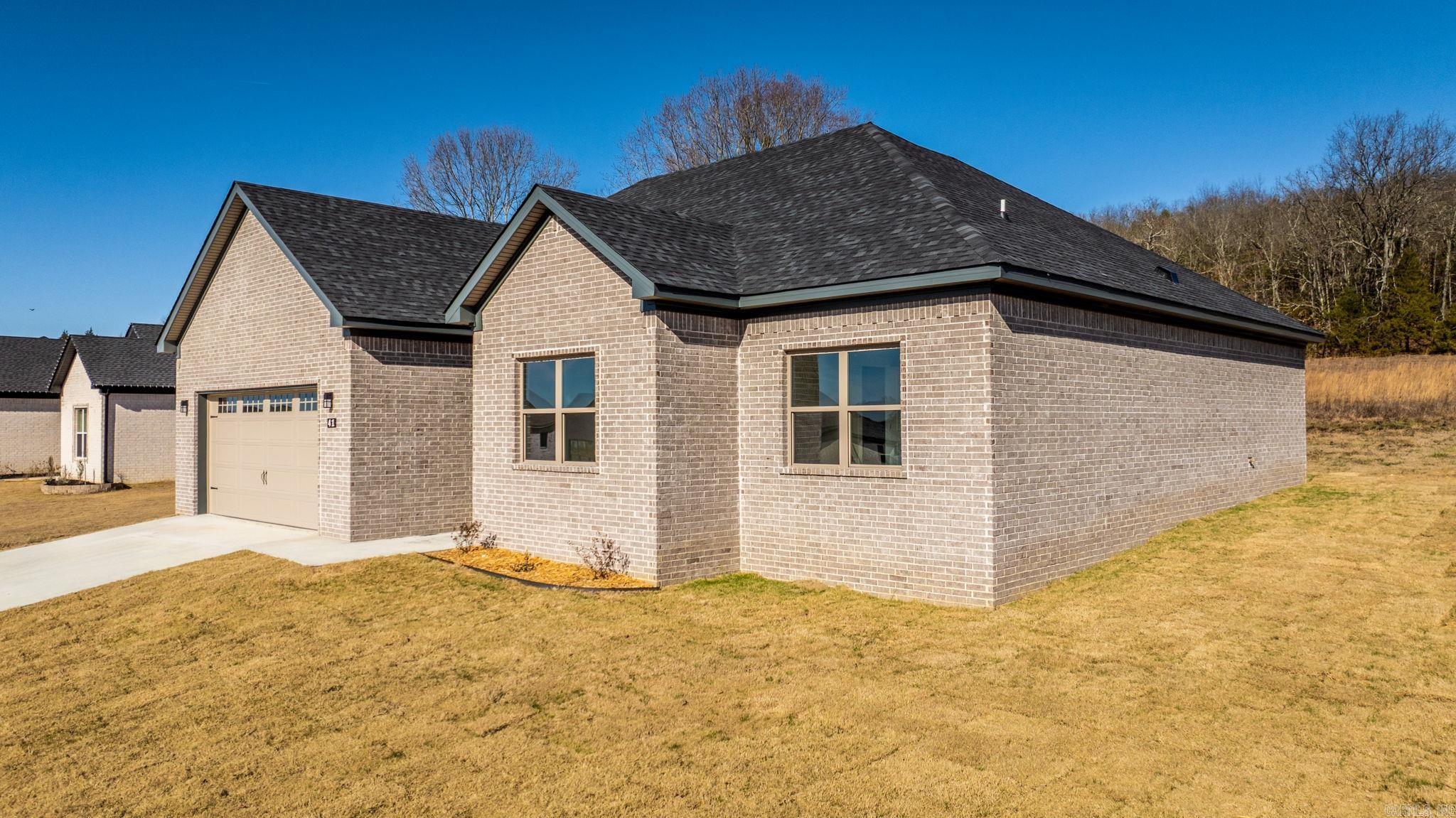 41 Ridge View Street Vilonia, AR 72173