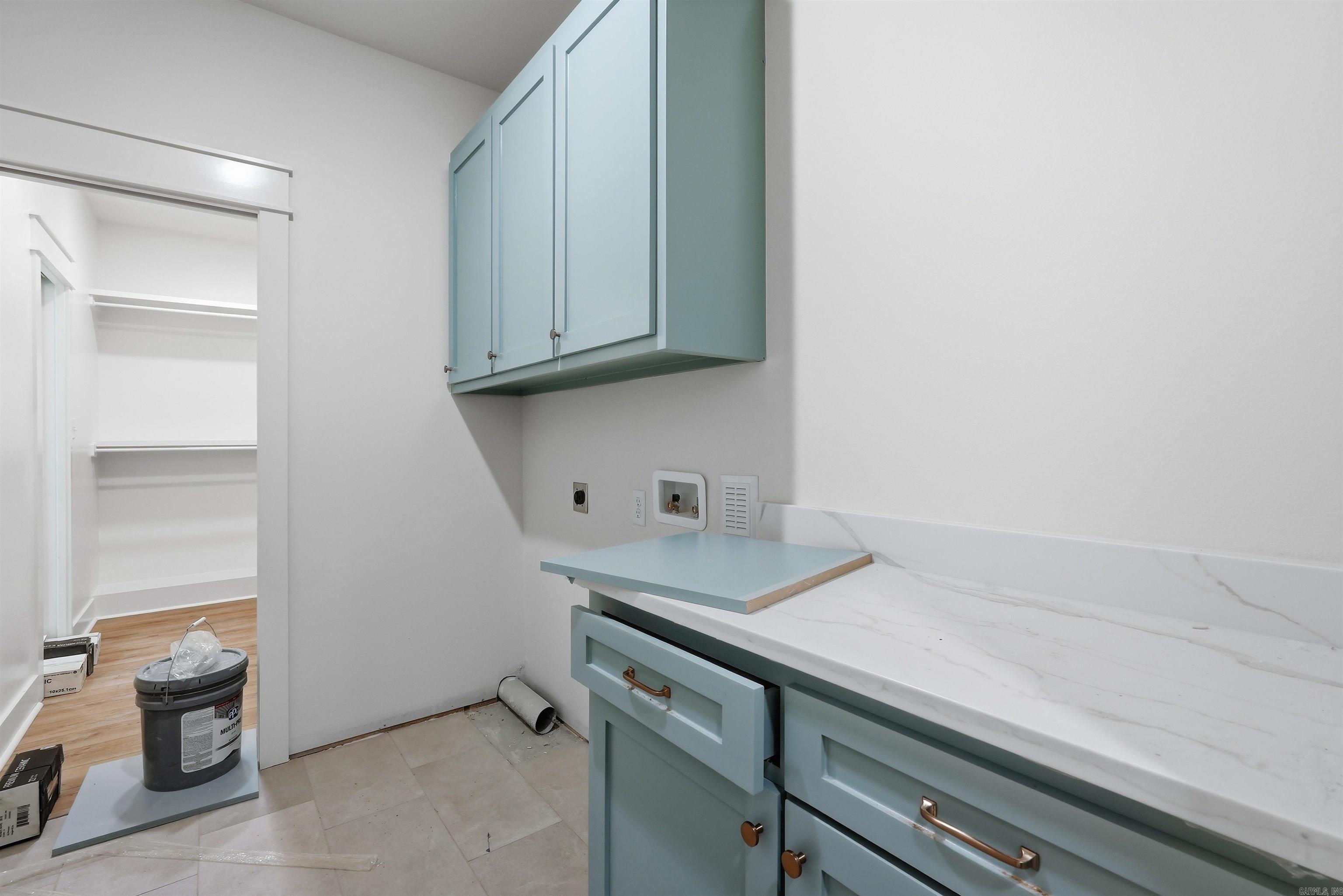 43 Sunset Boulevard Morrilton, AR 72110