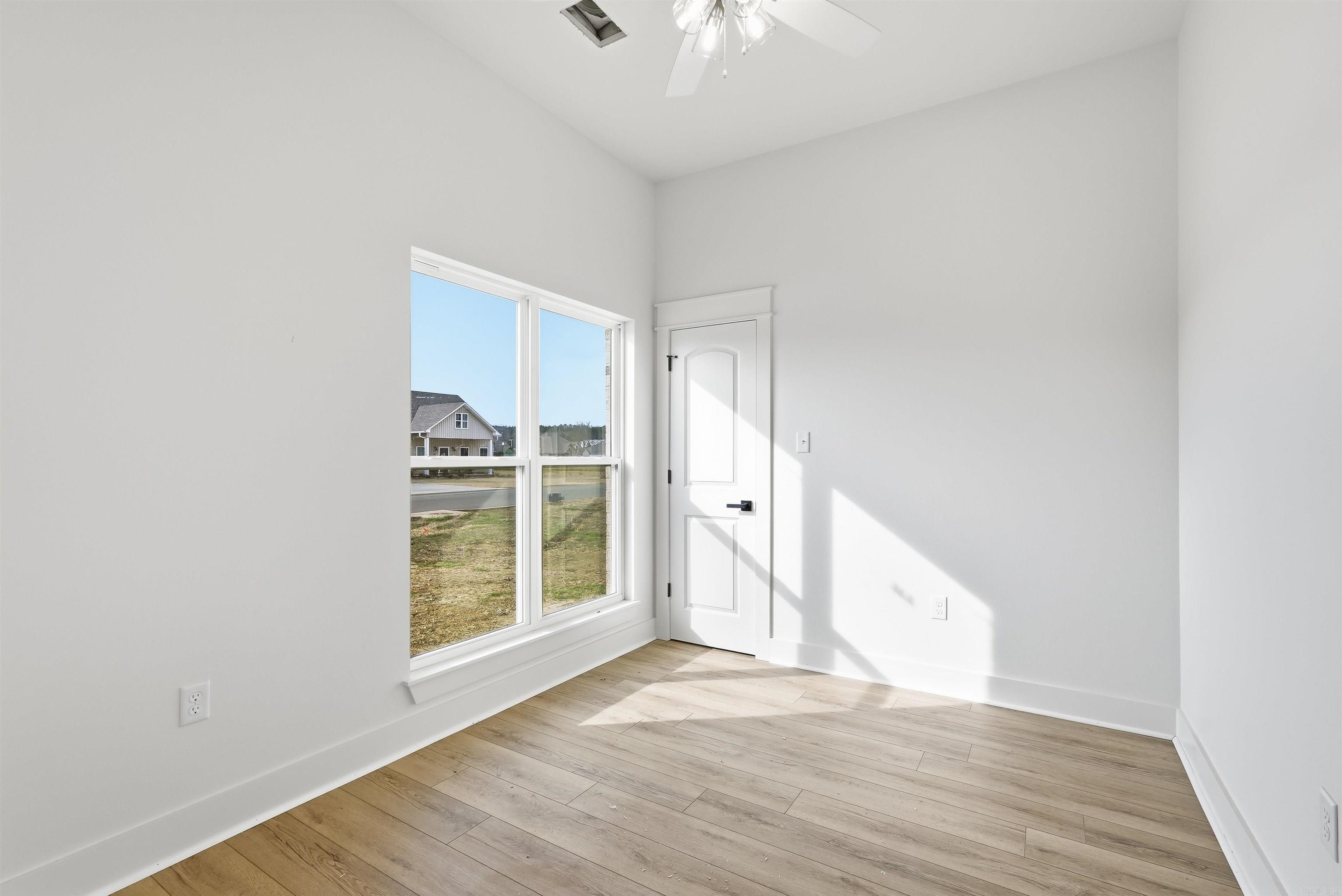 43 Sunset Boulevard Morrilton, AR 72110