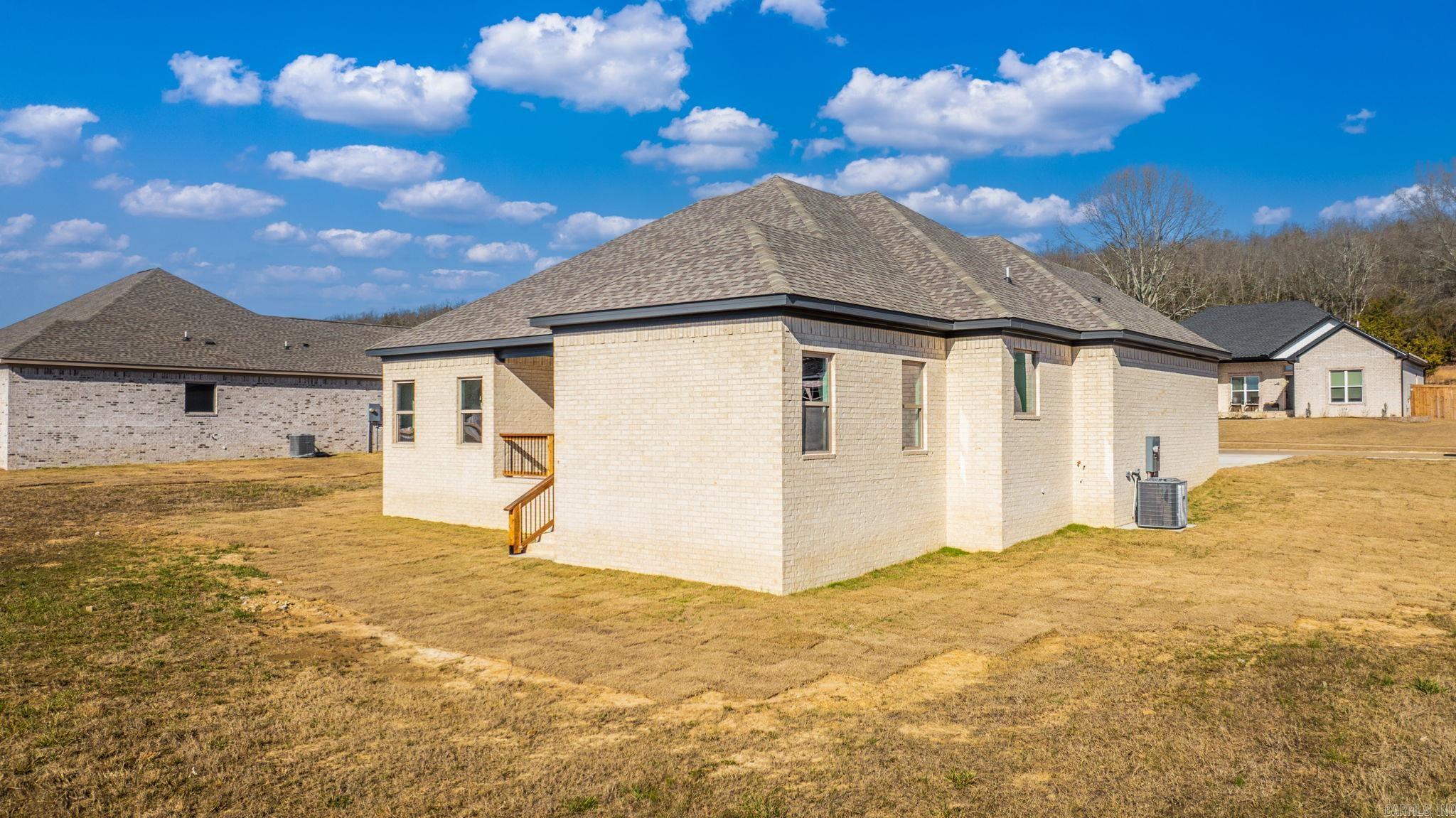 46 Ridge View Street Vilonia, AR 72173