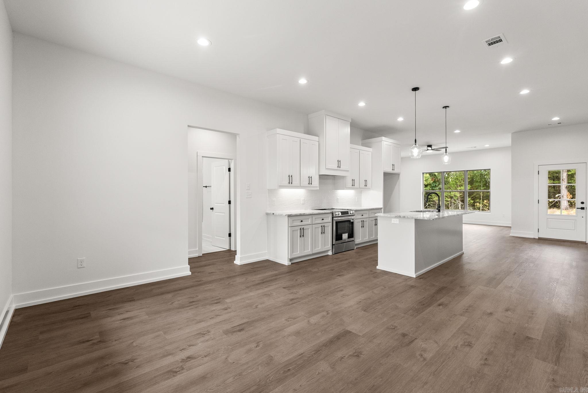 73 Summer Sky Drive  Greenbrier, AR