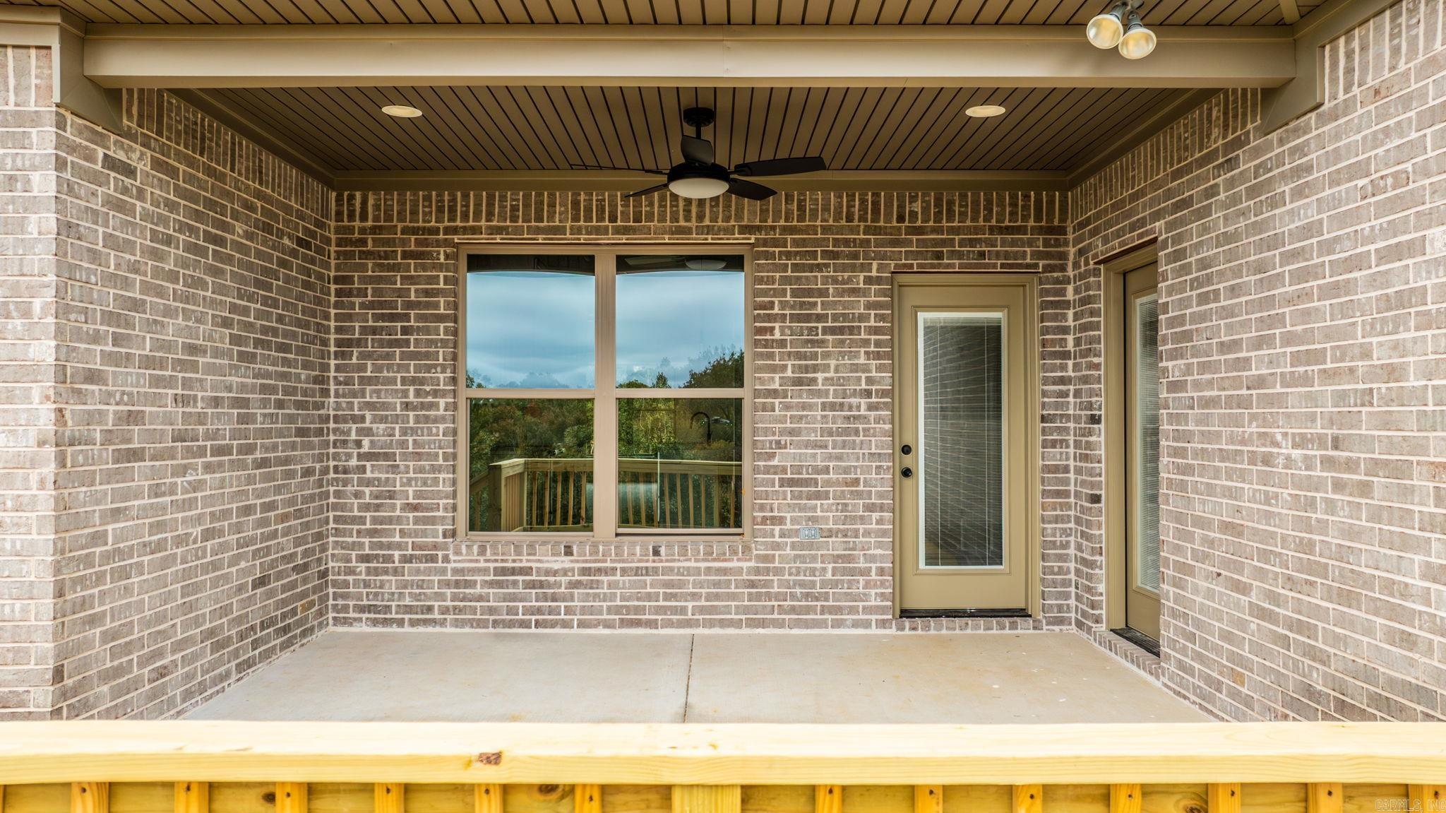 73 Summer Sky Drive  Greenbrier, AR