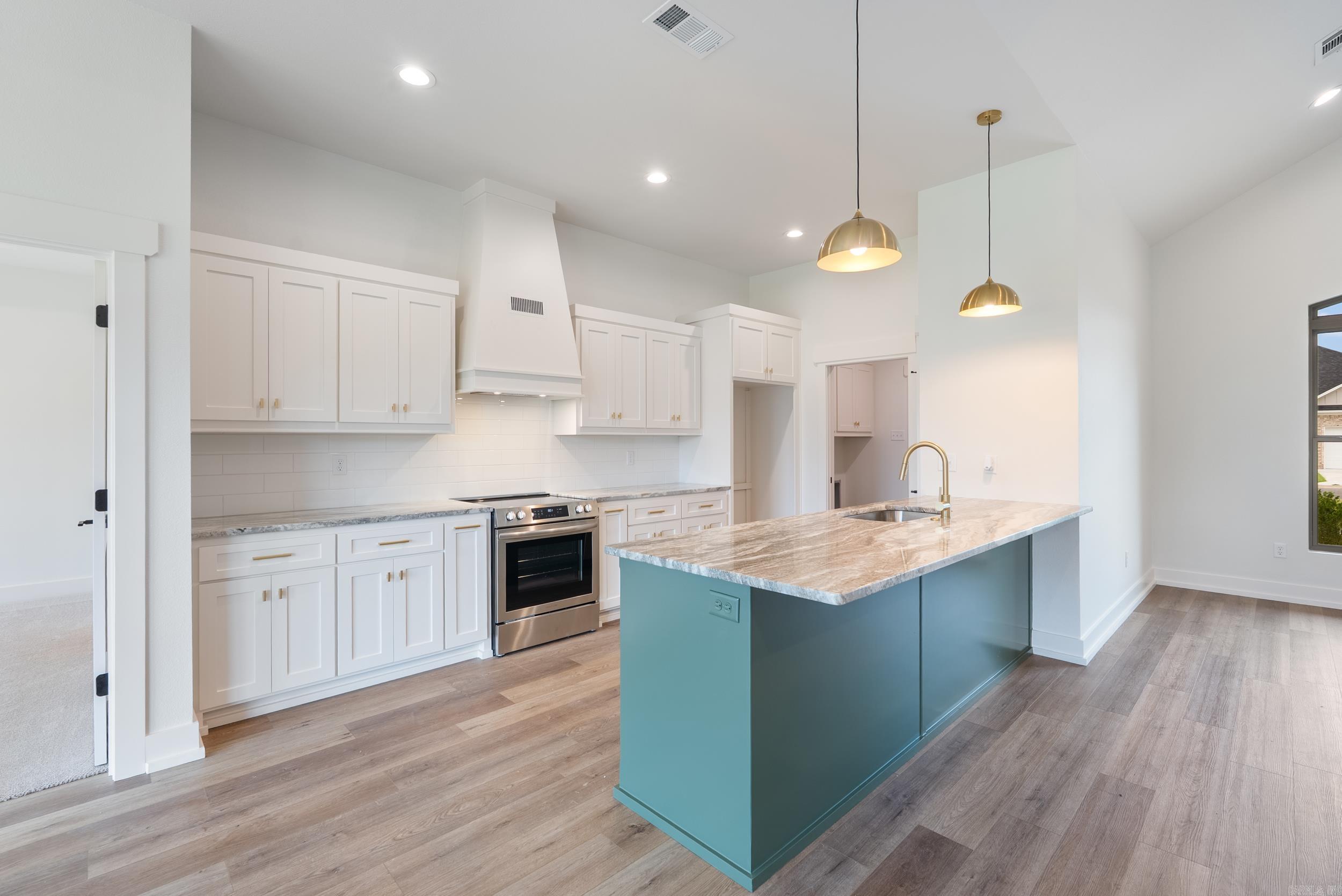 4 Evening Star Cove  Greenbrier, AR