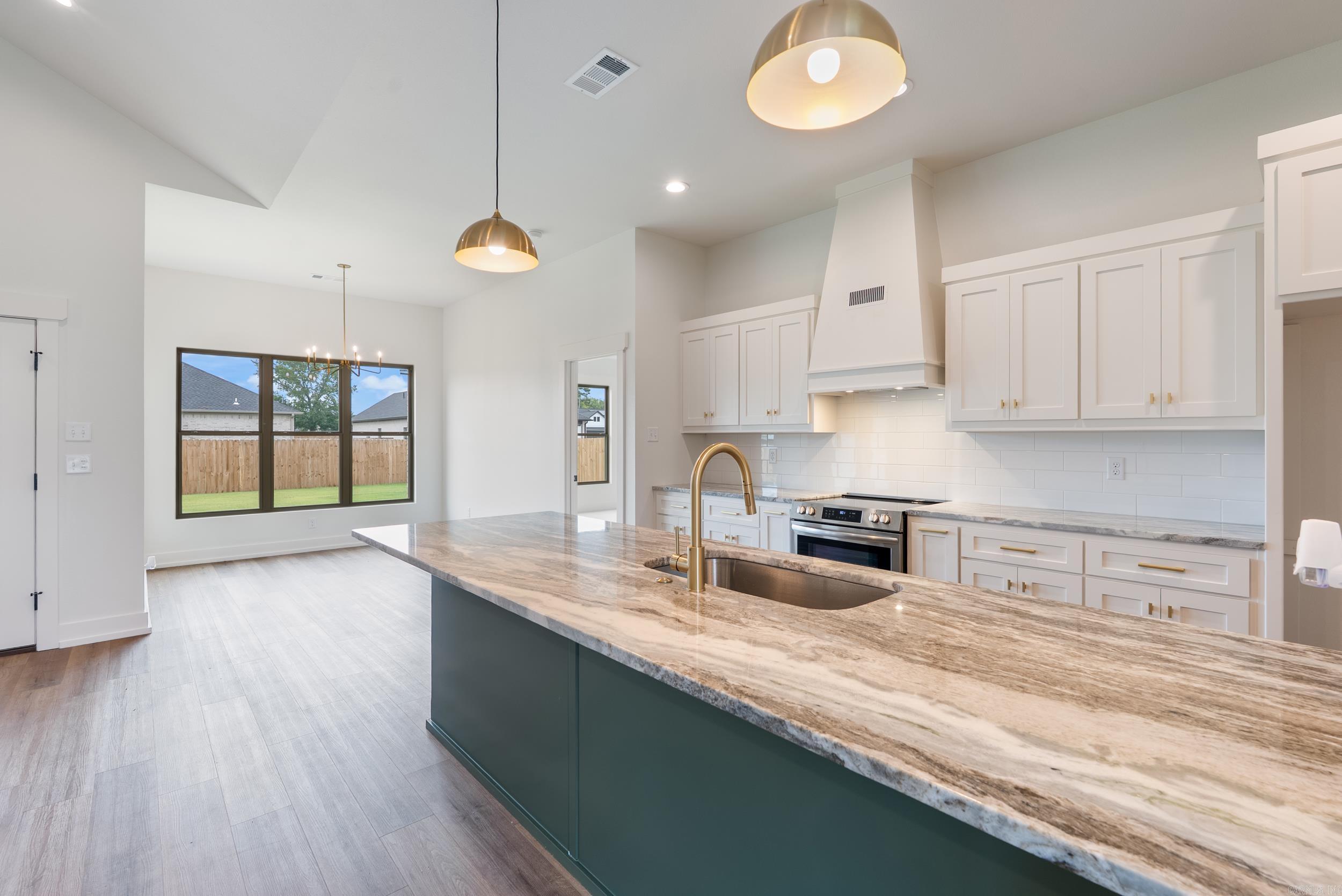 4 Evening Star Cove  Greenbrier, AR