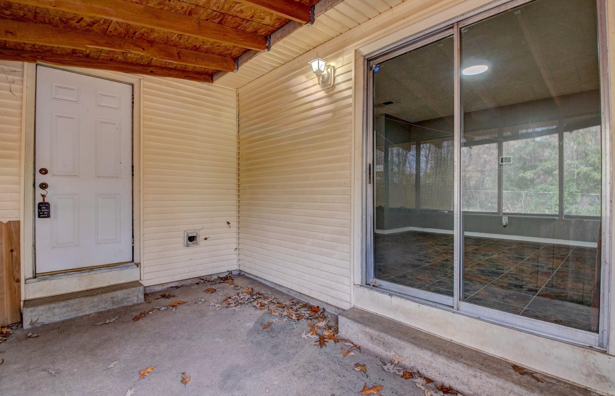 8 Bay  Little Rock, AR