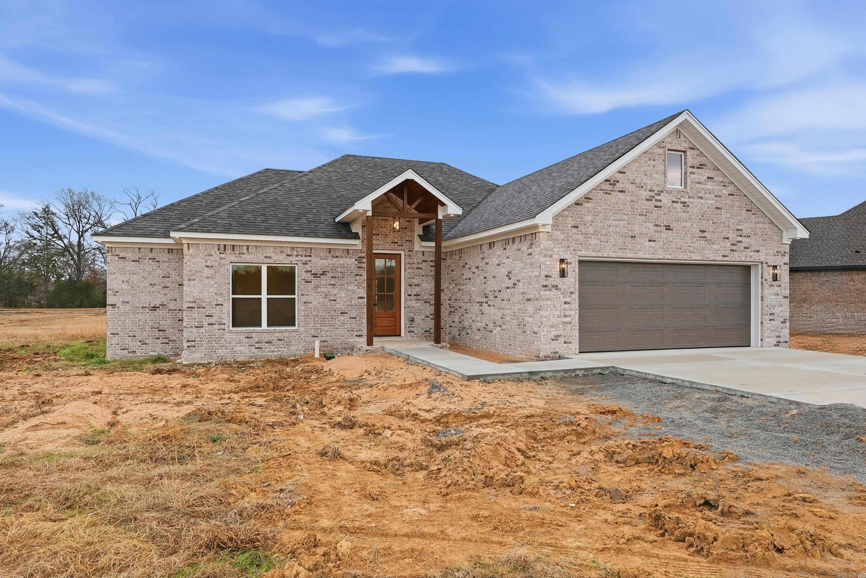 31 Sunny  Morrilton, AR